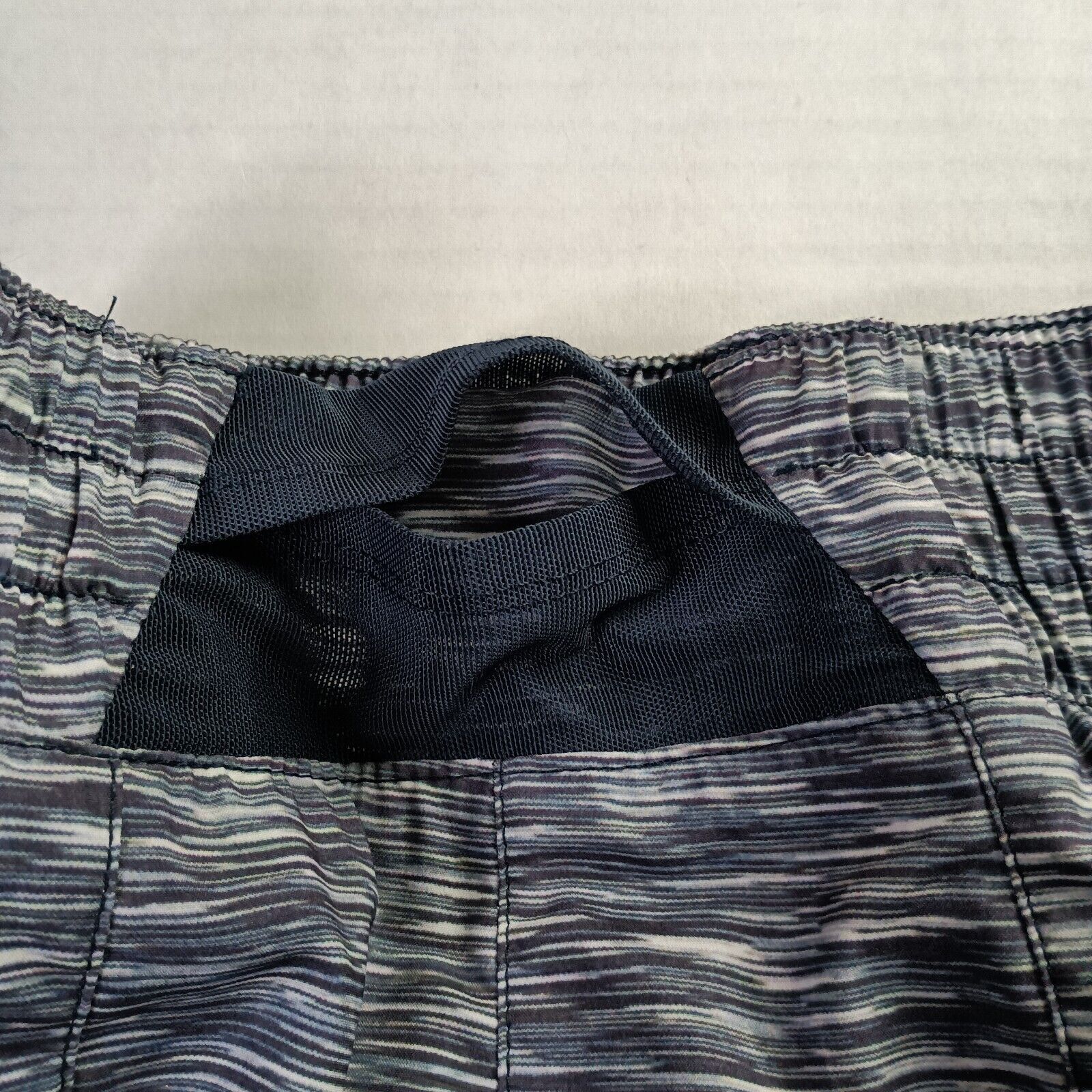 Nike Nike Womens Dri-FIT 3" Brief-Lined Shorts Gray Black Size XL Size 36" / US 14 / IT 50 - 7 Thumbnail
