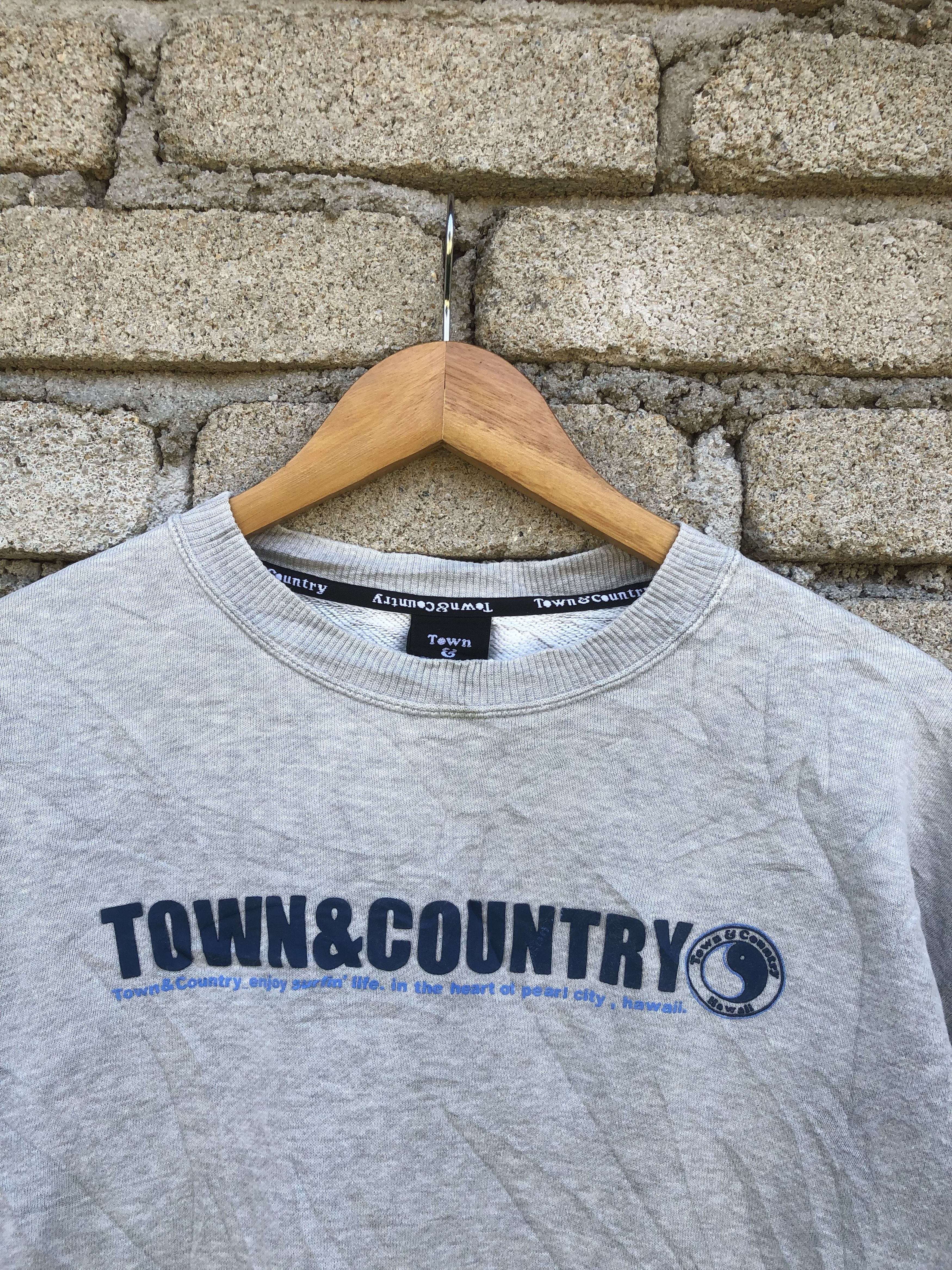 Vintage Vintage T&C Hawaii Surf Design Logo Crewneck Sweatshirts Size US L / EU 52-54 / 3 - 4 Thumbnail