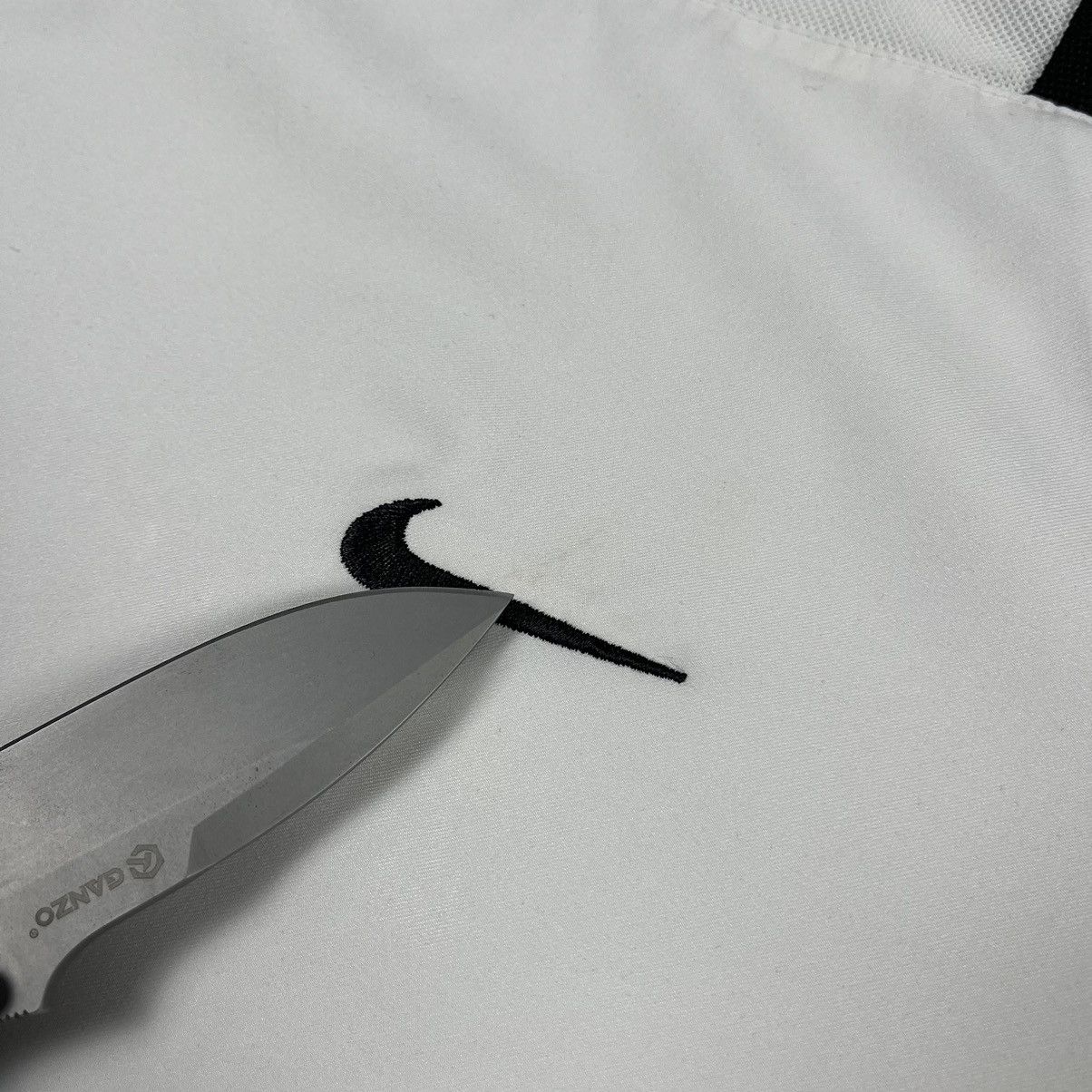 Nike Vintage Nike Manchester United away soccer jersey tee 2002 Size US M / EU 48-50 / 2 - 13 Thumbnail
