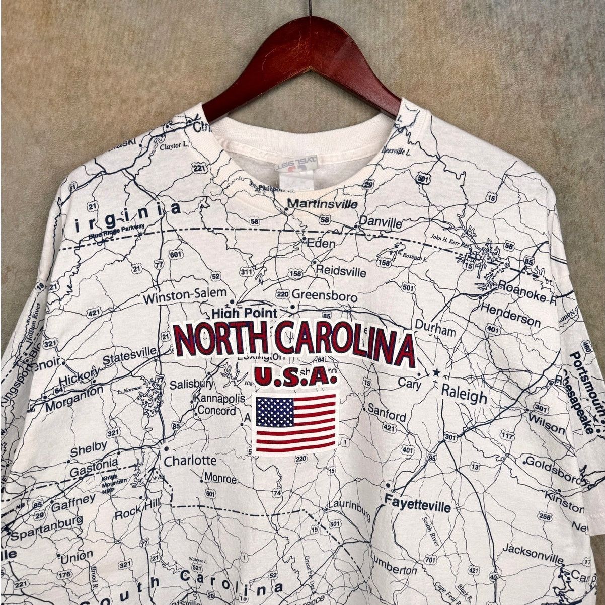 Vintage VTG 90s North Carolina Map AOP T Shirt XXL Size US XXL / EU 58 / 5 - 4 Thumbnail
