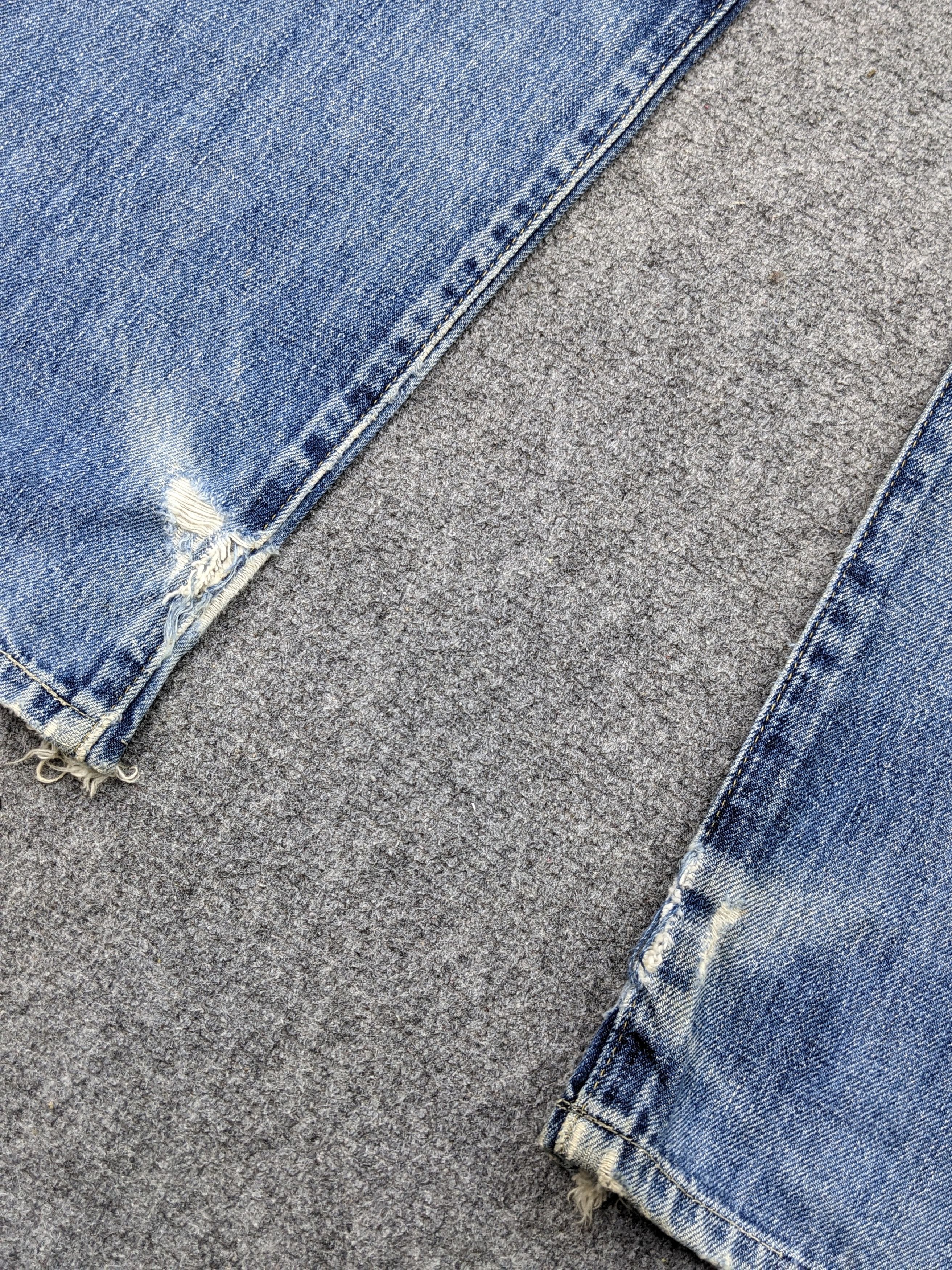 Levi's × Vintage Vintage 90s Levis 702 Selvadge Buckle Back Big E Jeans DJ21 Size US 28 / EU 44 - 13 Thumbnail
