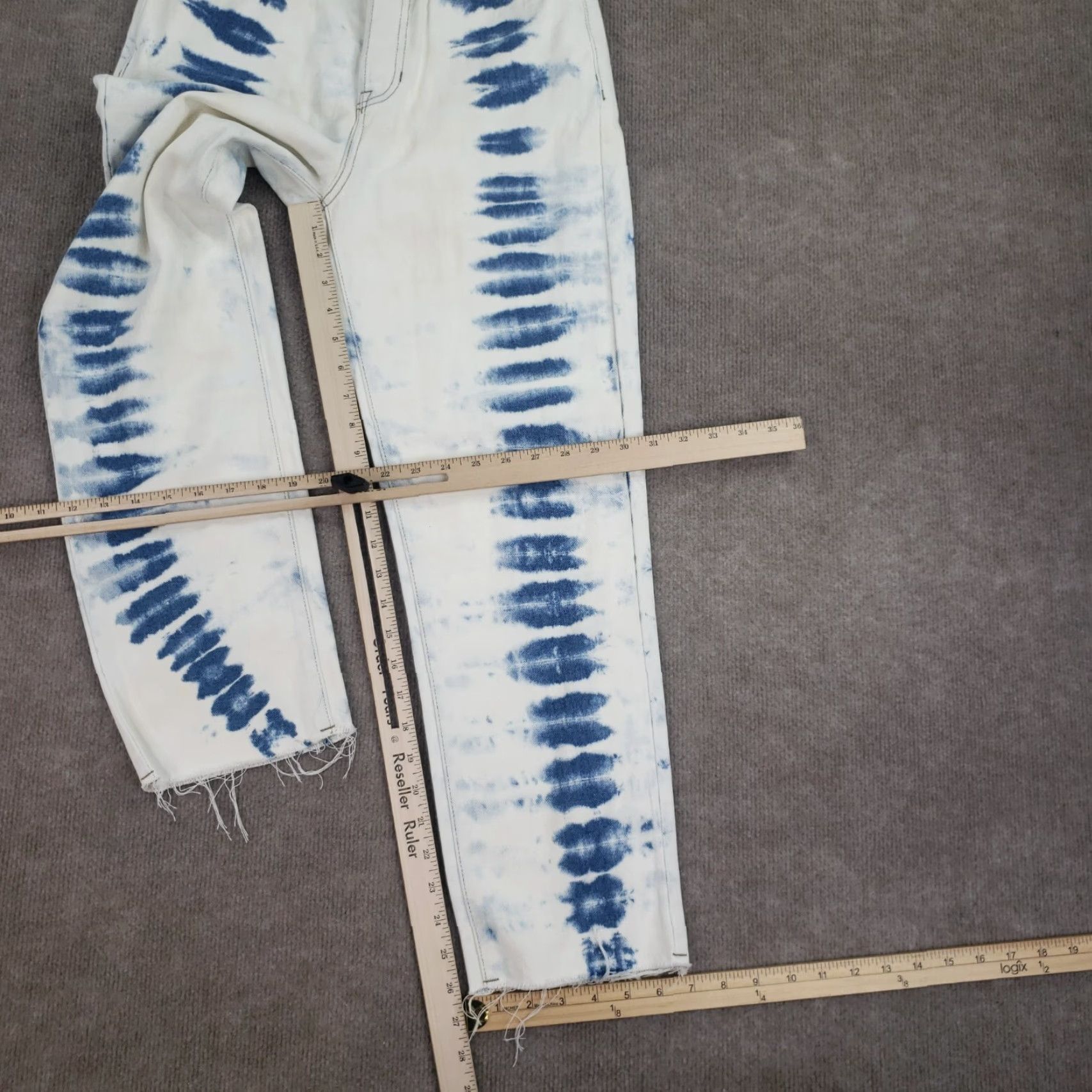 Pacsun Pacsun Womens High Rise Straight Leg Jeans 26 Extra Large White Blue Bleached Size 26" / US 2 / IT 38 - 2 Thumbnail