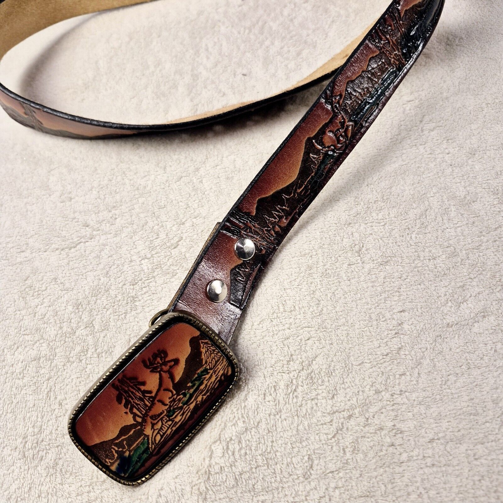 0608WEAR Vintage Buck Deer Belt 44in Buckle Genuine Leather Mountain Size 44 - 12 Thumbnail
