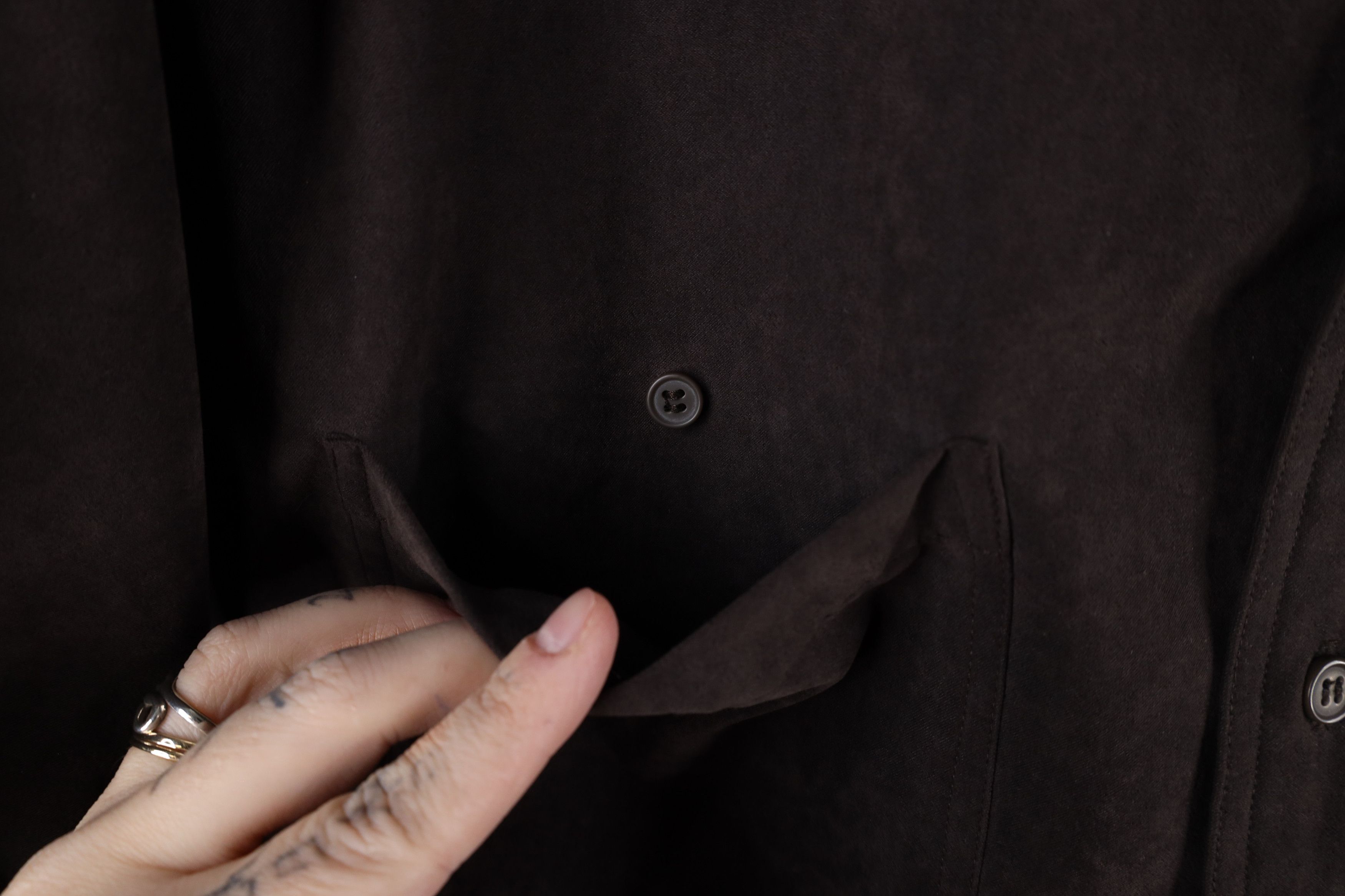 Vintage Vintage 90s Streetwear Collared Button Shirt Dark Brown Size US XL / EU 56 / 4 - 5 Thumbnail
