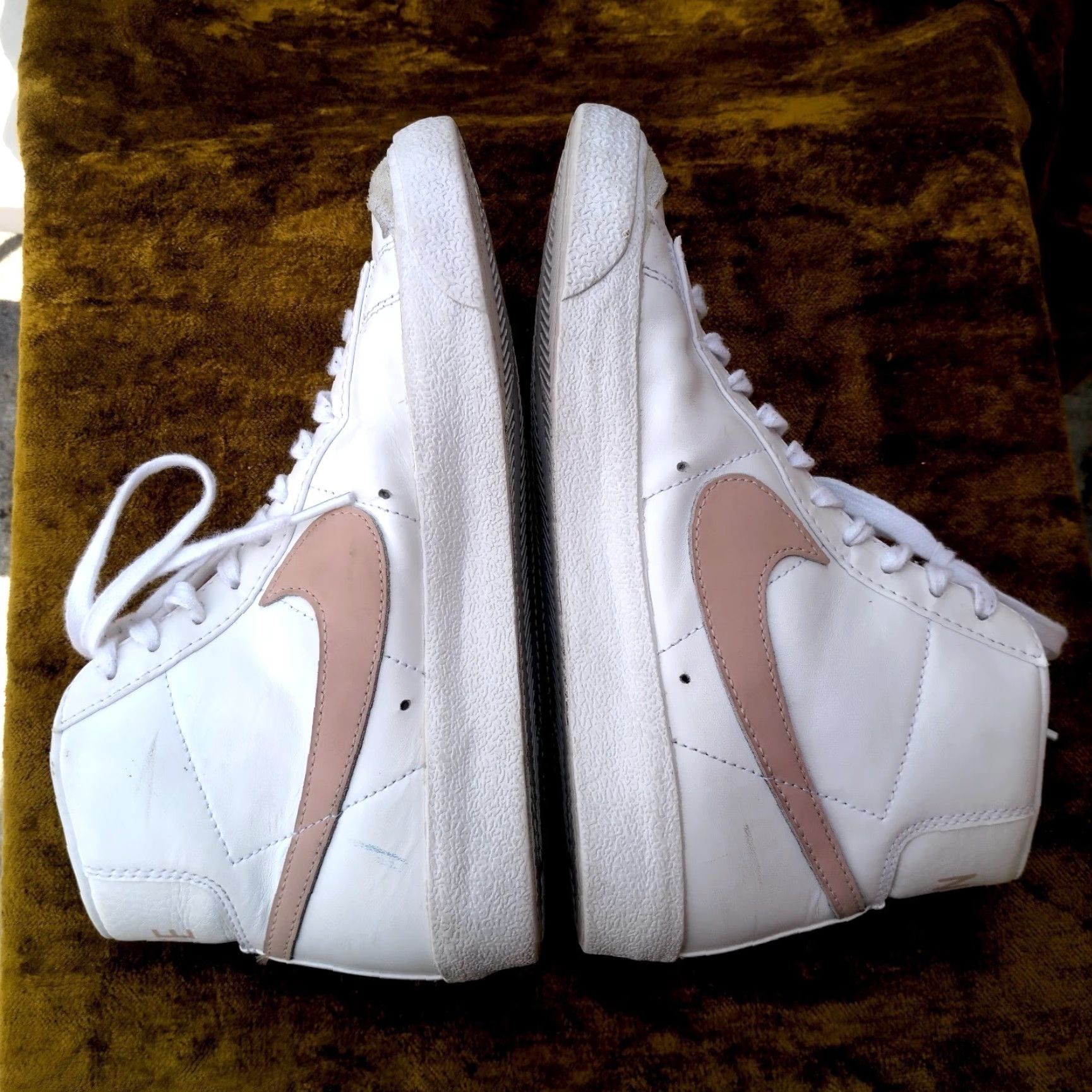 Nike Nike Blazer Mid Sneaker Women 7.5 White Pink Swoosh CZ1055-118, Casual Athletic Shoe, Rubber Outsole, Lace Up, Classic Sports Comfort Size S / US 4 / IT 40 - 2 Thumbnail