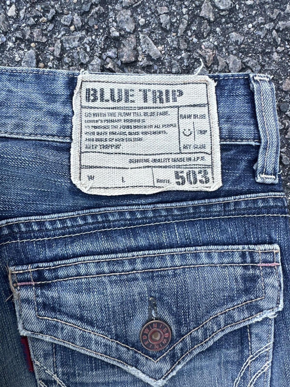 Edwin 💥Crazyyy Edwin Blue Trip FLARE 503 Japan Denim Size US 32 / EU 48 - 15 Thumbnail