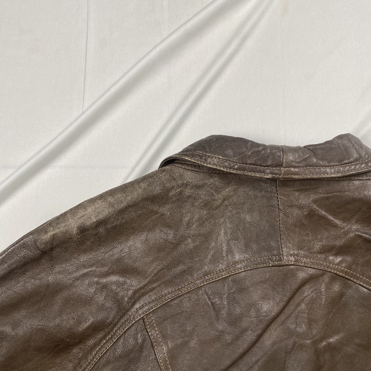 Vera Pelle Vintage 90s Vera Pelle Cropped Biker Leather Jacket Size M / US 6-8 / IT 42-44 - 8 Thumbnail