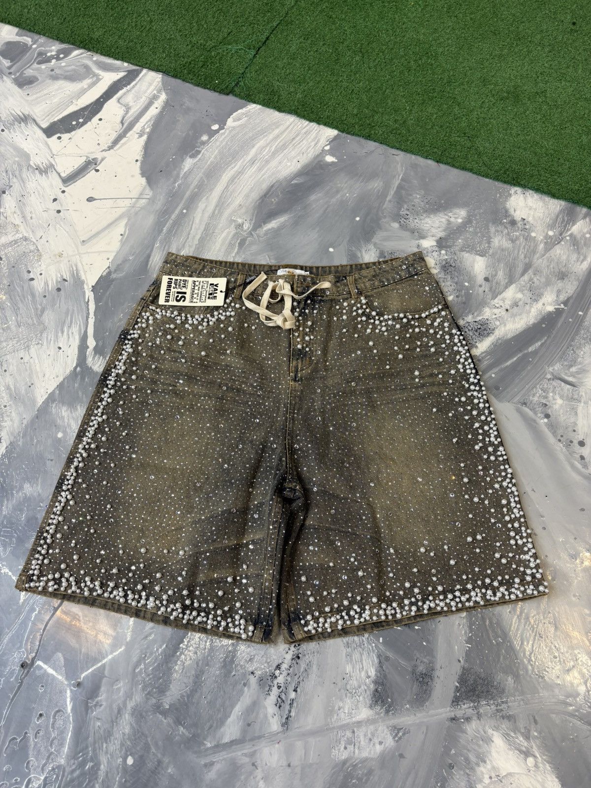 Vale Rainstorm Jorts Size US 30 / EU 46 - 1 Thumbnail