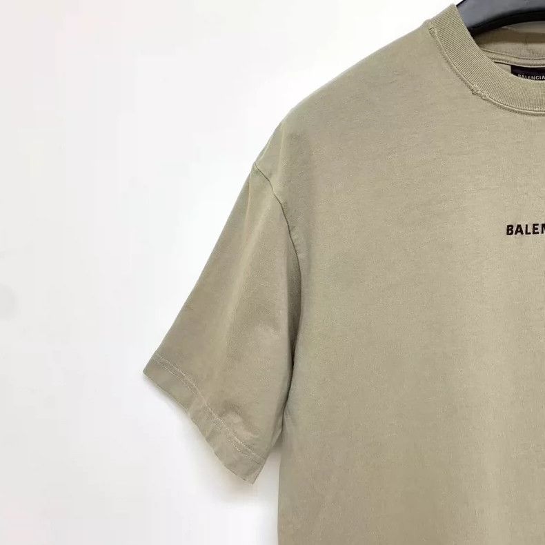 Balenciaga Balenciaga Embroidered letter short sleeve on chest Size US XS / EU 42 / 0 - 5 Thumbnail