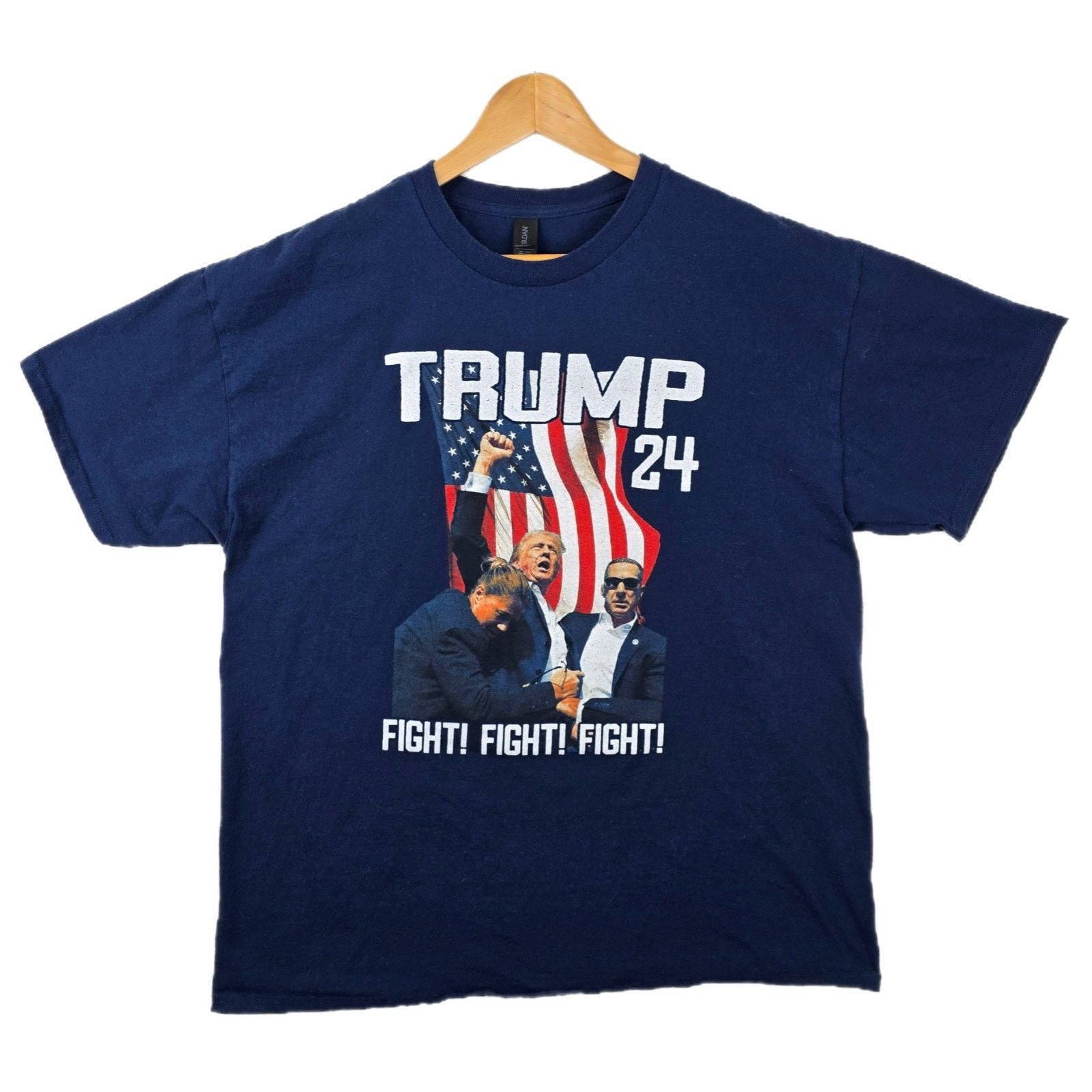 Gildan Trump 2024 Fight Political Shirt Mens XL Blue Short Sleeve Size US XL / EU 56 / 4 - 1 Thumbnail
