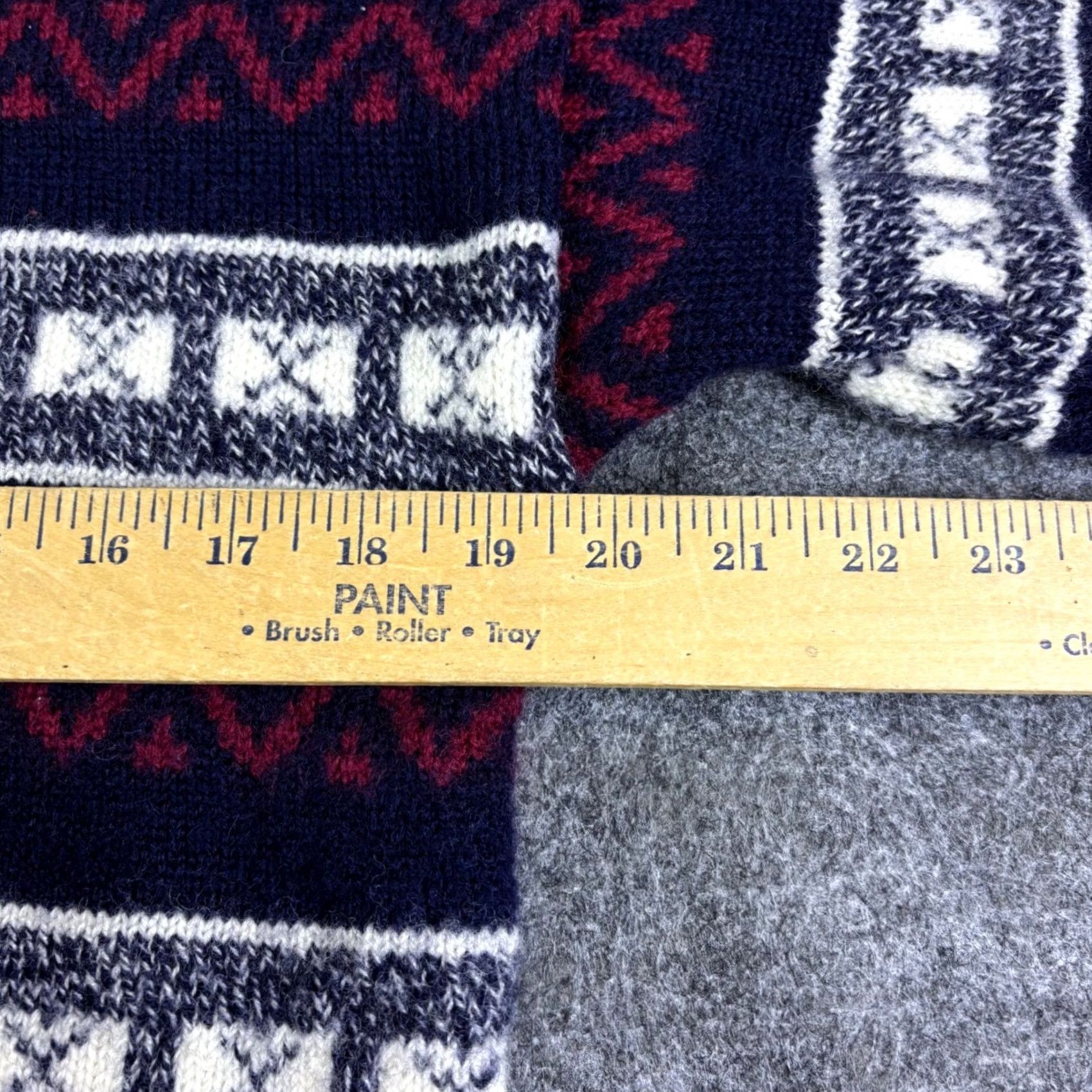 Vintage VINTAGE Peterborough Row Sweater Navy Red 100% Wool Fair Isle Mock Neck Long Sleeve Pullover Mens S 90s Clothing Size US S / EU 44-46 / 1 - 4 Thumbnail