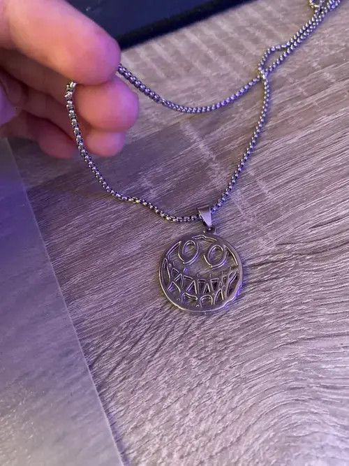 Jewelry Smiley Face Pendant Chain Necklace Size ONE SIZE - 1 Thumbnail