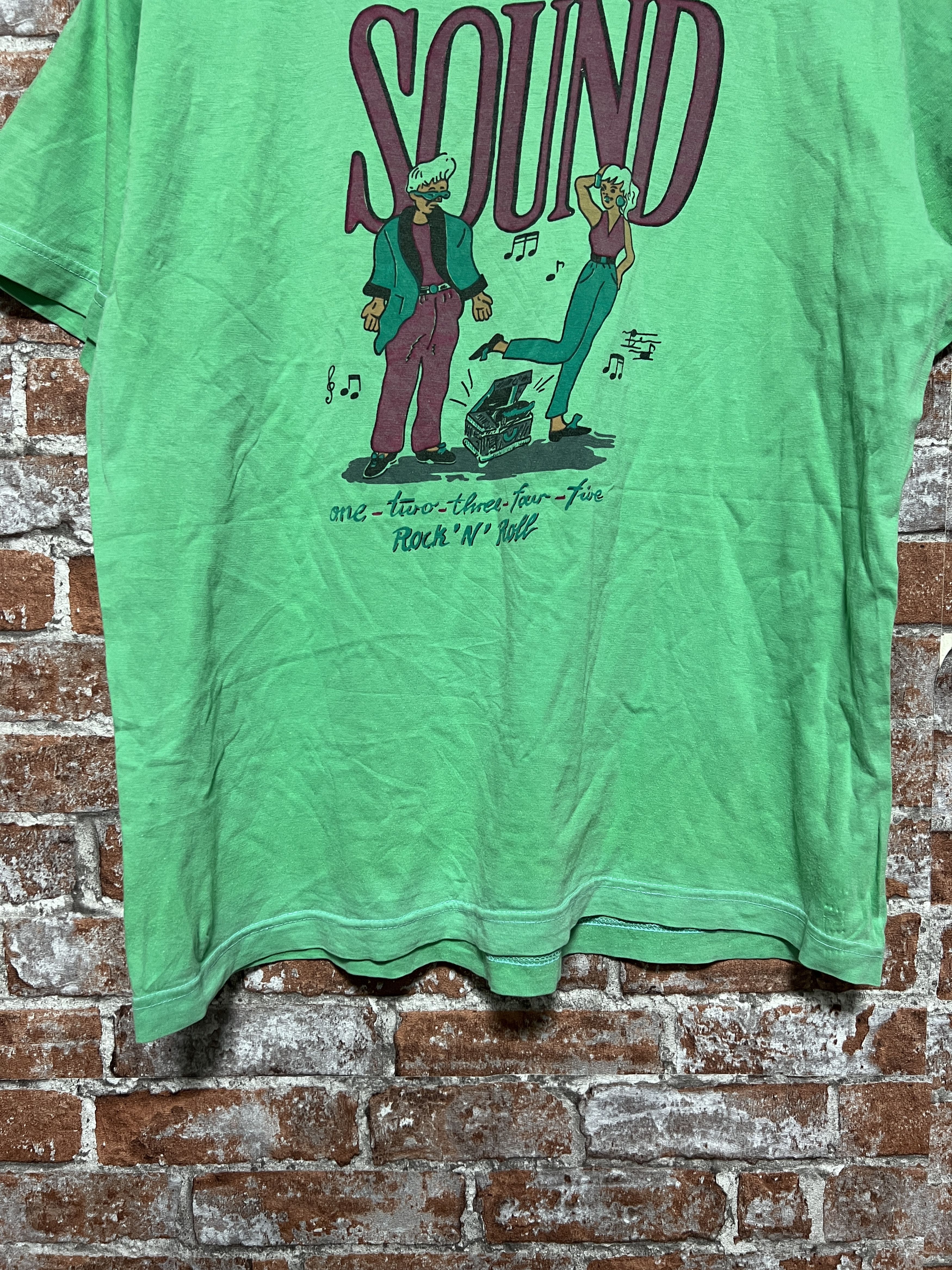 Band Tees Vintage 80s Rock N Roll Sound Music Graphic T-shirt Size US M / EU 48-50 / 2 - 6 Thumbnail