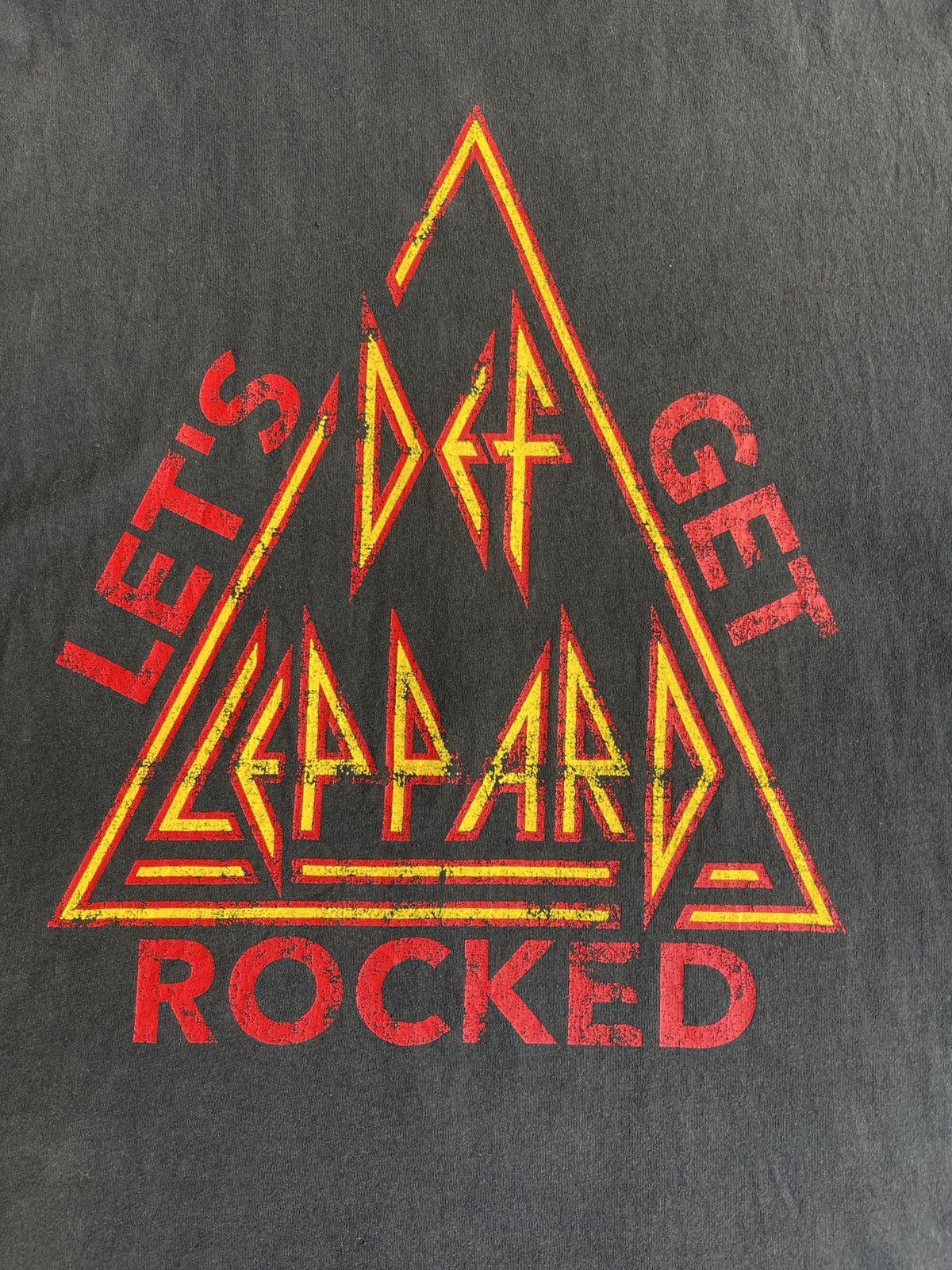 Band Tees Last Drop🔥Rare🔥Vintage Def Leppard Adrenalize Tour T Shirt Size US L / EU 52-54 / 3 - 7 Thumbnail