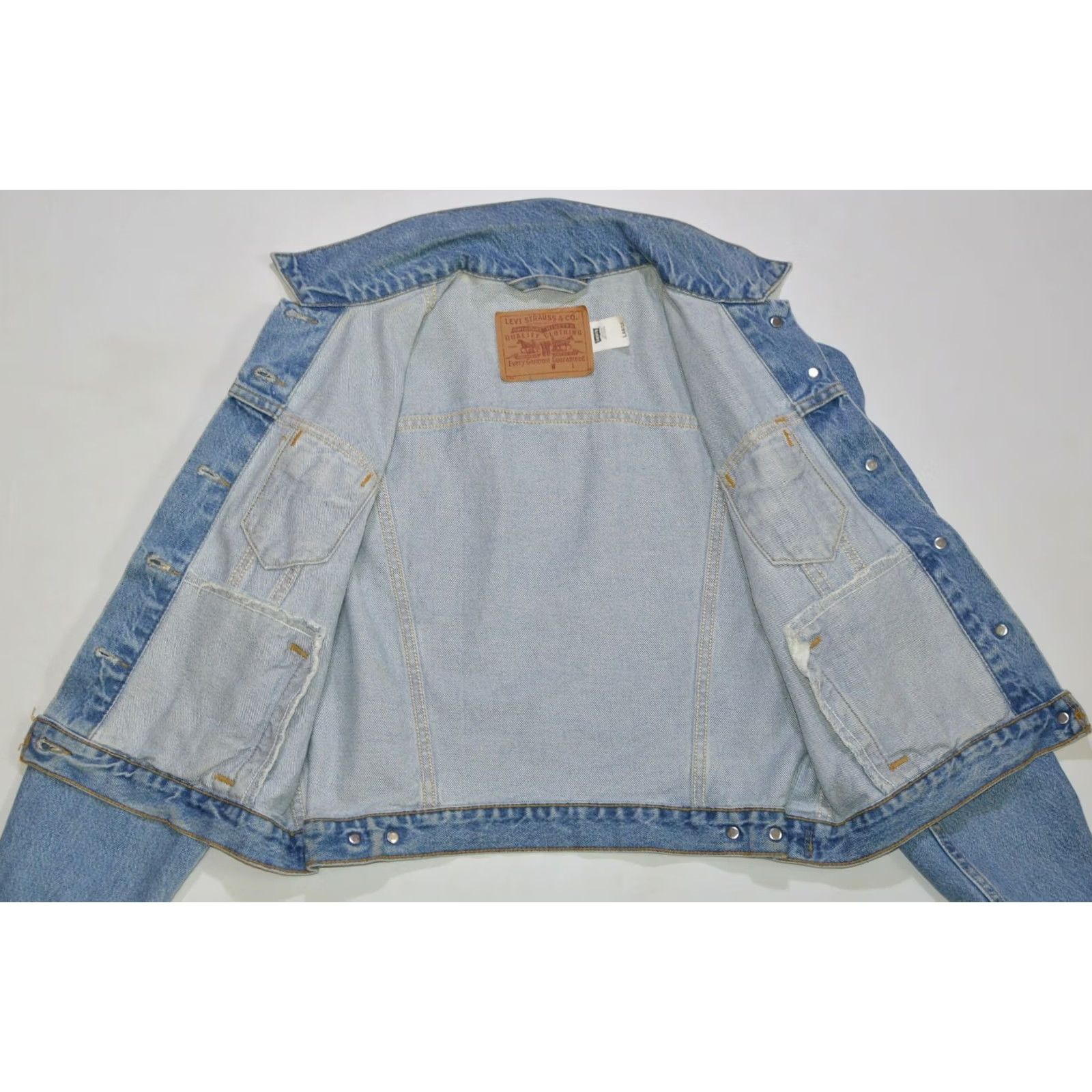 Levi's VINTAGE Levi's Denim Jacket Wmns L Blue 1990s Size L / US 10 / IT 46 - 4 Thumbnail