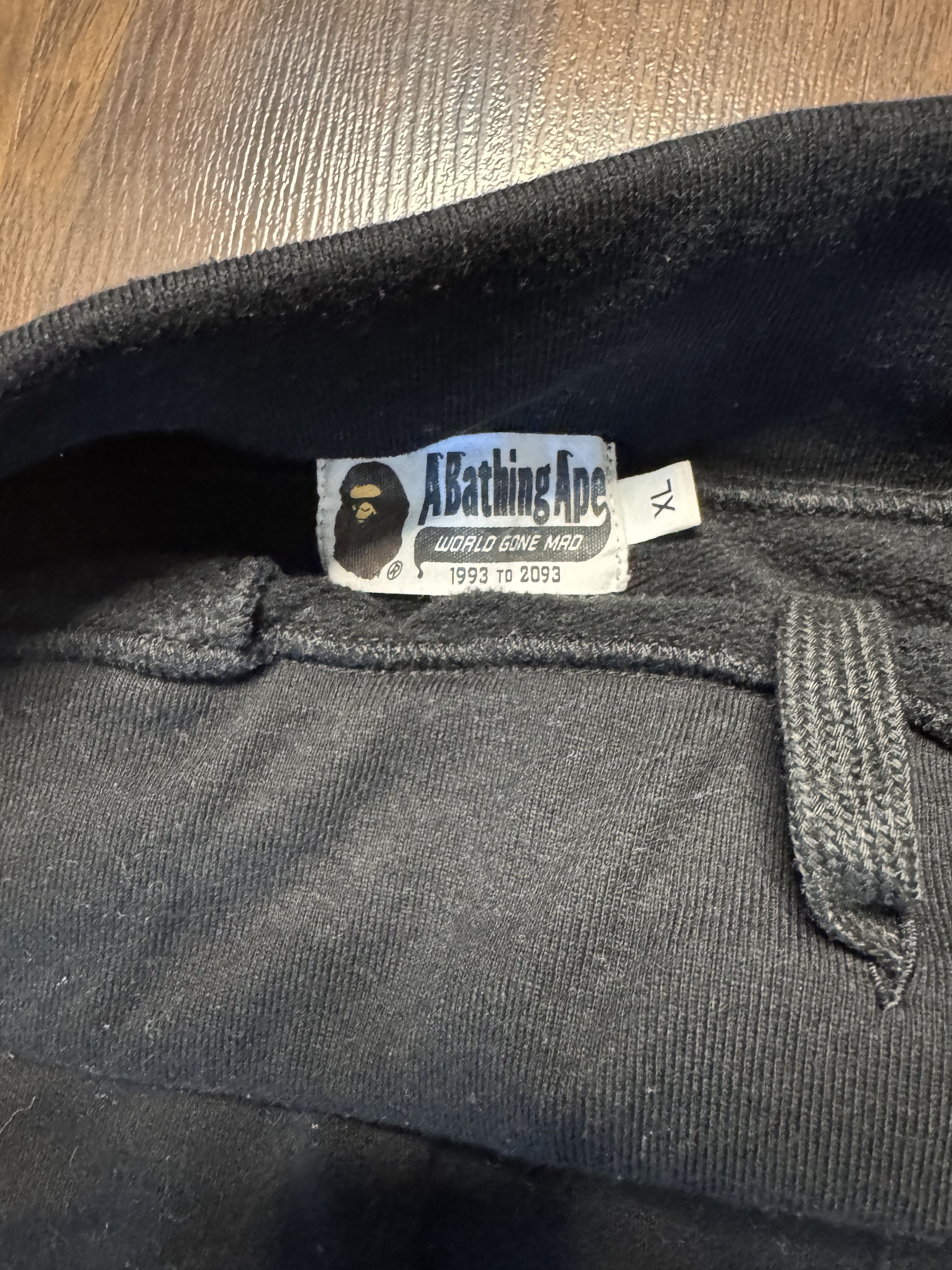 Bape Bape Sweatpants Black. Family Bag Edition. (X-Large) Size US 36 / EU 52 - 10 Thumbnail