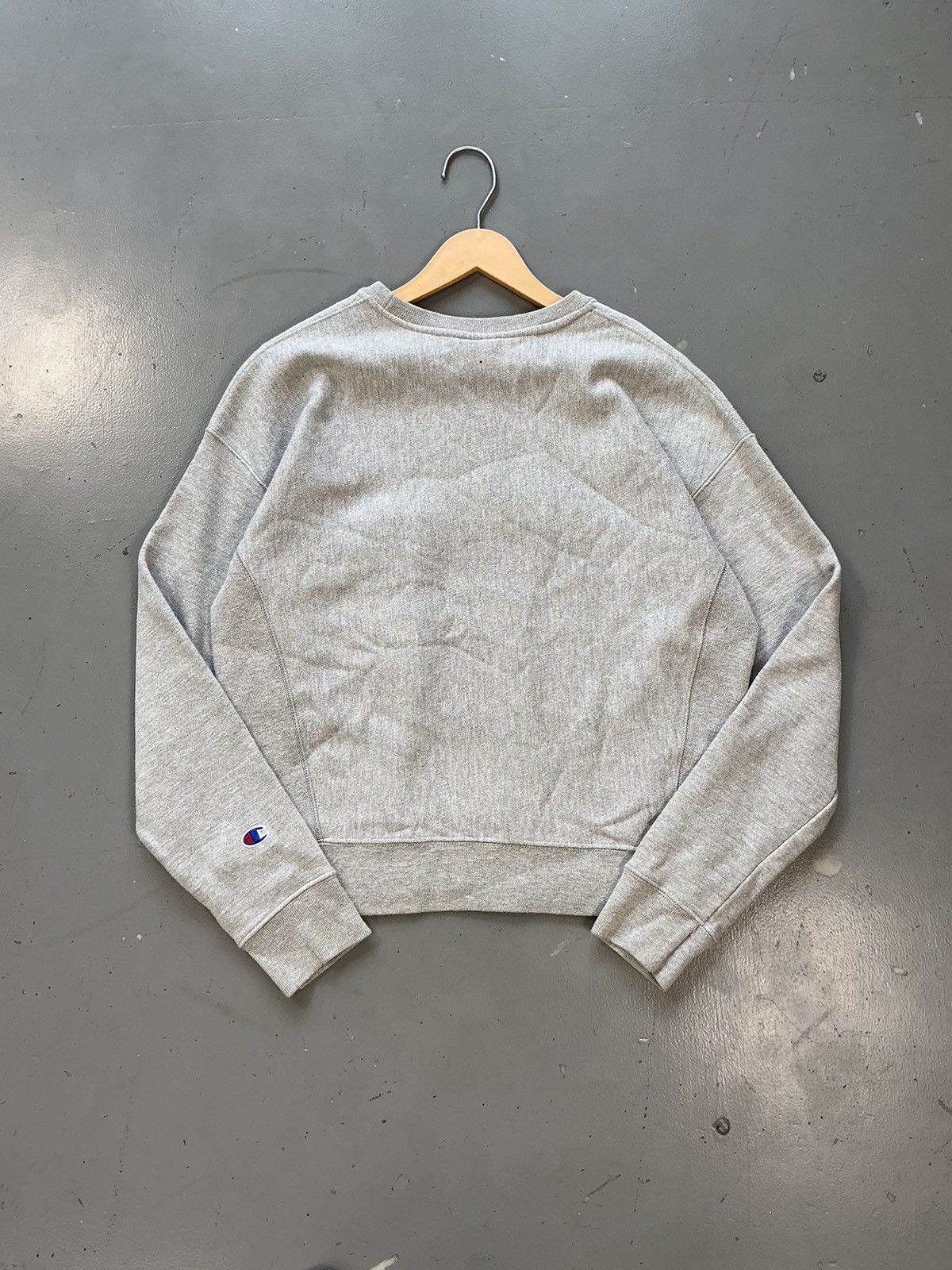 Champion × Vintage Vintage champion SpellOut boxy fit sweatshirt Size US S / EU 44-46 / 1 - 7 Thumbnail