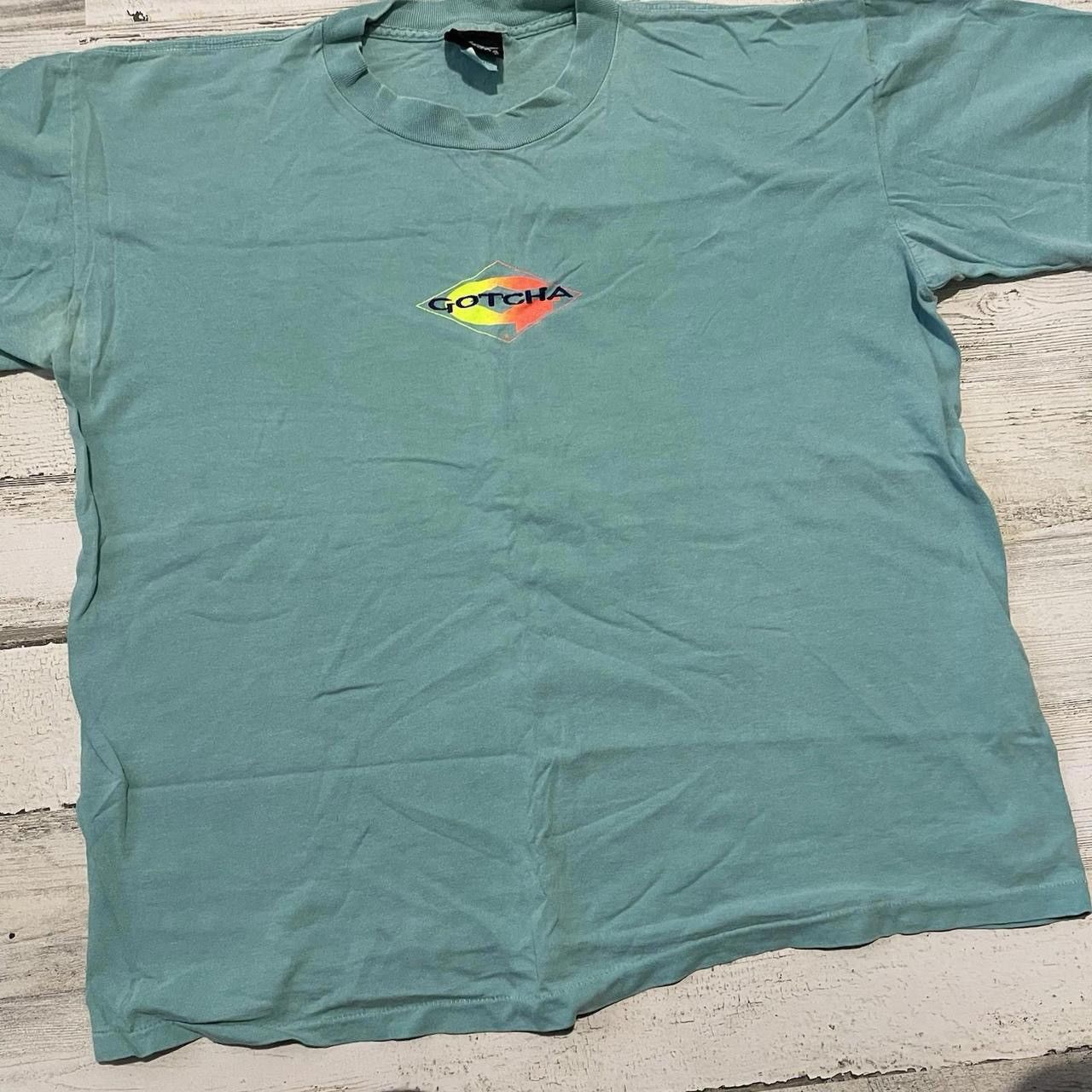 Gotcha Vintage Gotcha Center Logo Gradient Neon Surf T-Shirt L Size US L / EU 52-54 / 3 - 7 Thumbnail