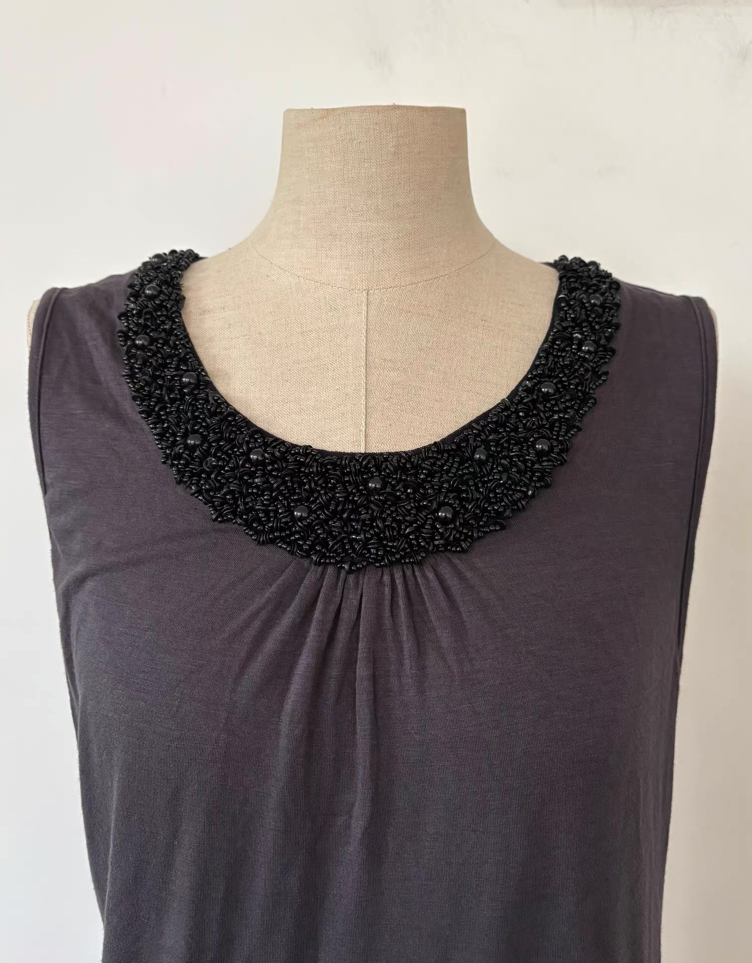 Margaret Howell Margaret Frances Women's Beaded Neck Sleeveless Top Ｑ21 Size M / US 6-8 / IT 42-44 - 4 Thumbnail