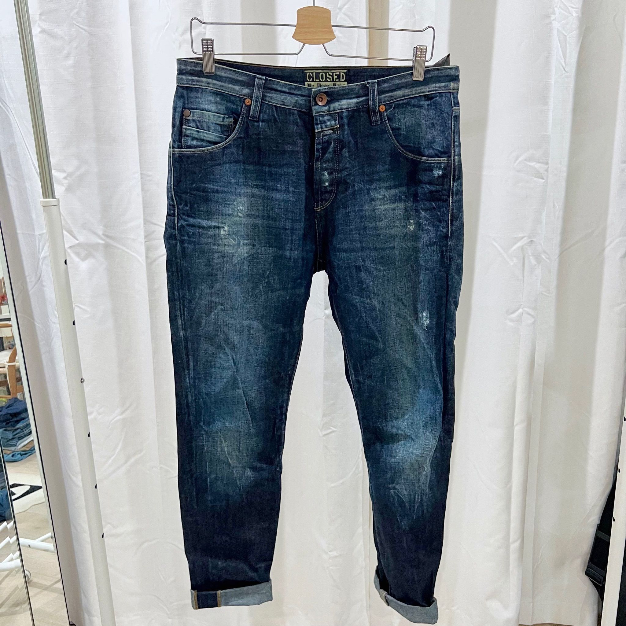 CLOSED Made in Italy Distressed Denim Jeans Slim Pants