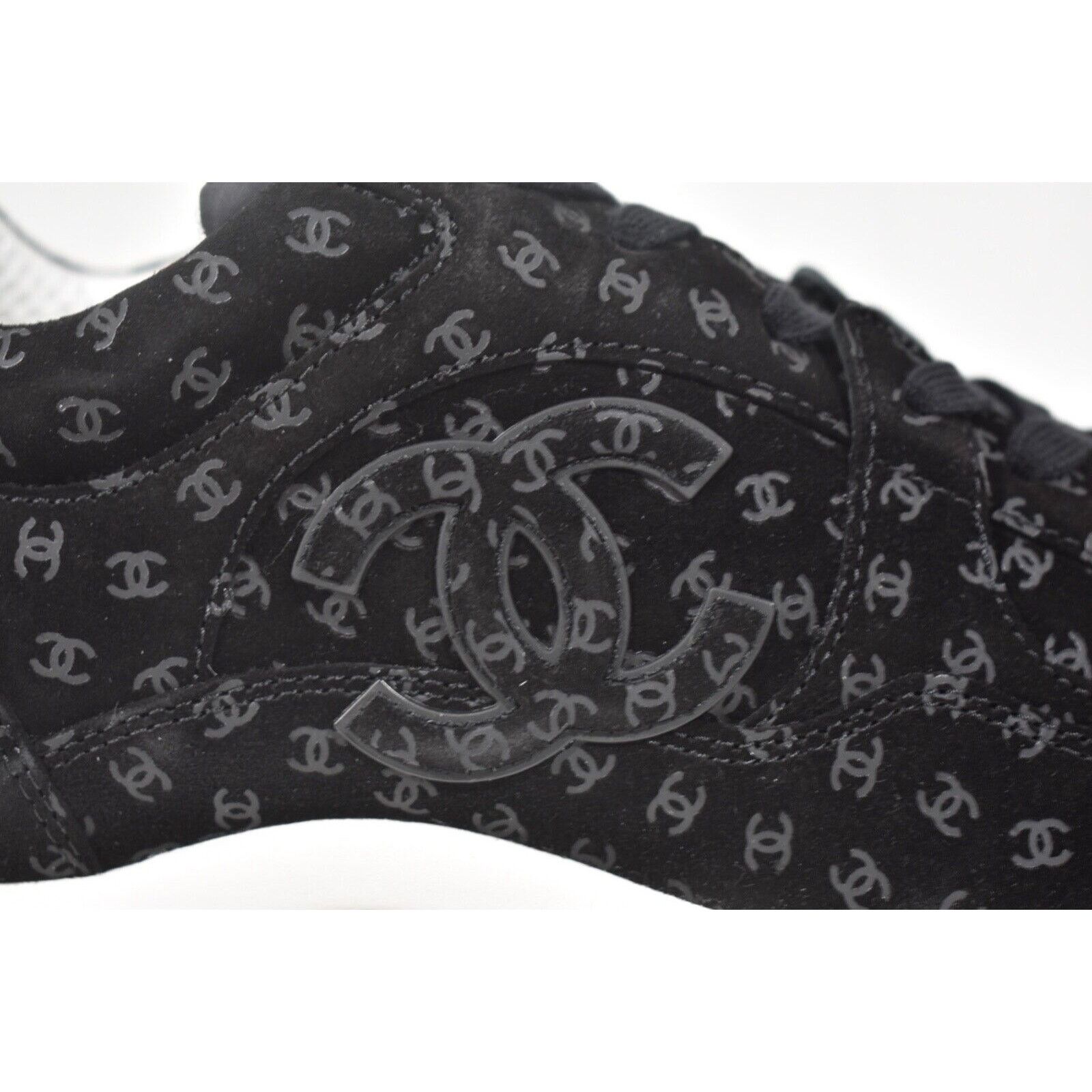 Chanel Chanel Suede CC Logo Low Top Lace Up Trainer Sneaker 44 11 Size US 11 / EU 44 - 6 Thumbnail