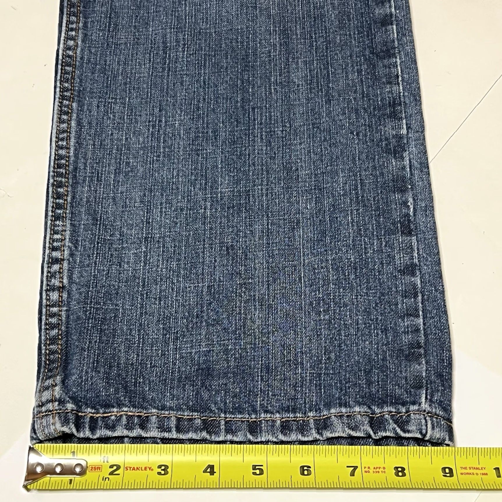 Levi's VINTAGE Levi's 569 Jeans Mens Regular 36x32 Blue Denim Straight Leg 90s 00s Y2K Size US 36 / EU 52 - 7 Thumbnail