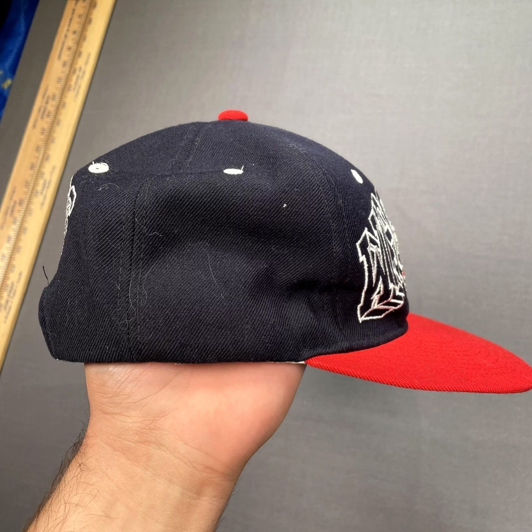 Zephyr Wisconsin Badgers Hat Cap Snap Back Blue Bucky Badger Mens Embroidered Size ONE SIZE - 6 Thumbnail
