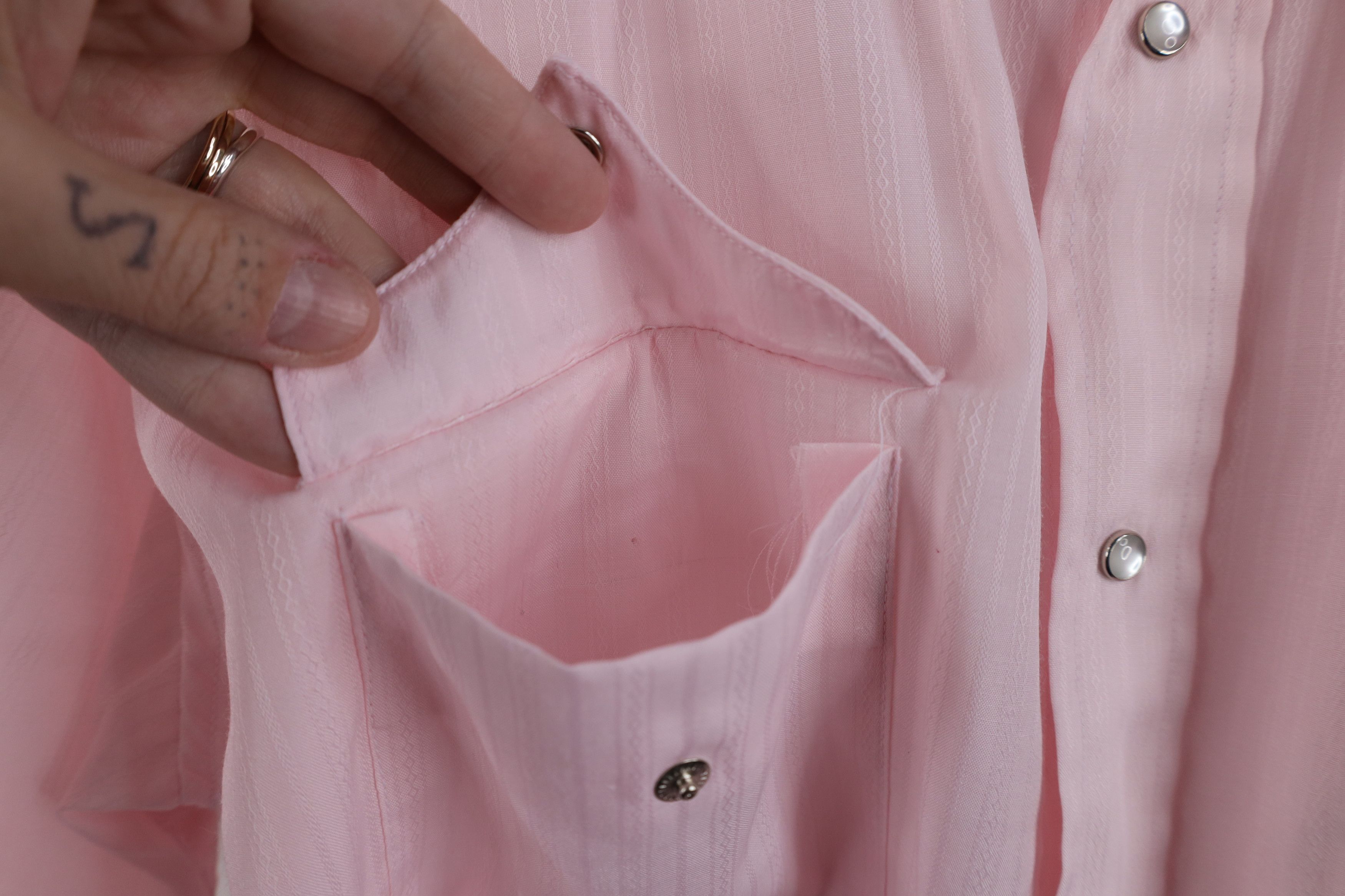 Vintage Vintage 90s Streetwear Western Cowboy Snap Button Shirt Pink Size US M / EU 48-50 / 2 - 5 Thumbnail