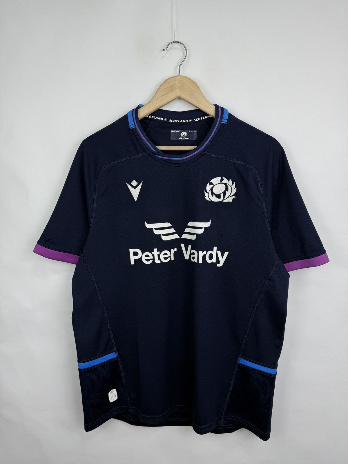 Macron 🏴󠁧󠁢󠁳󠁣󠁴󠁿2020 Macron Scotland National Rugby Team Peter Vardy Jersey Size US L / EU 52-54 / 3 - 3 Thumbnail
