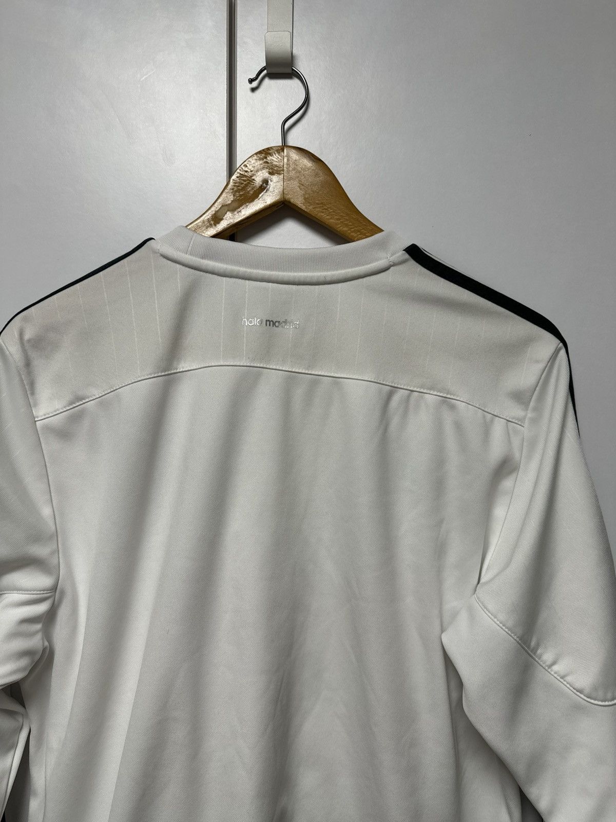 Adidas Adidas Real Madrid 2015 / 2016 Jersey Long Sleeve Size US M / EU 48-50 / 2 - 7 Thumbnail