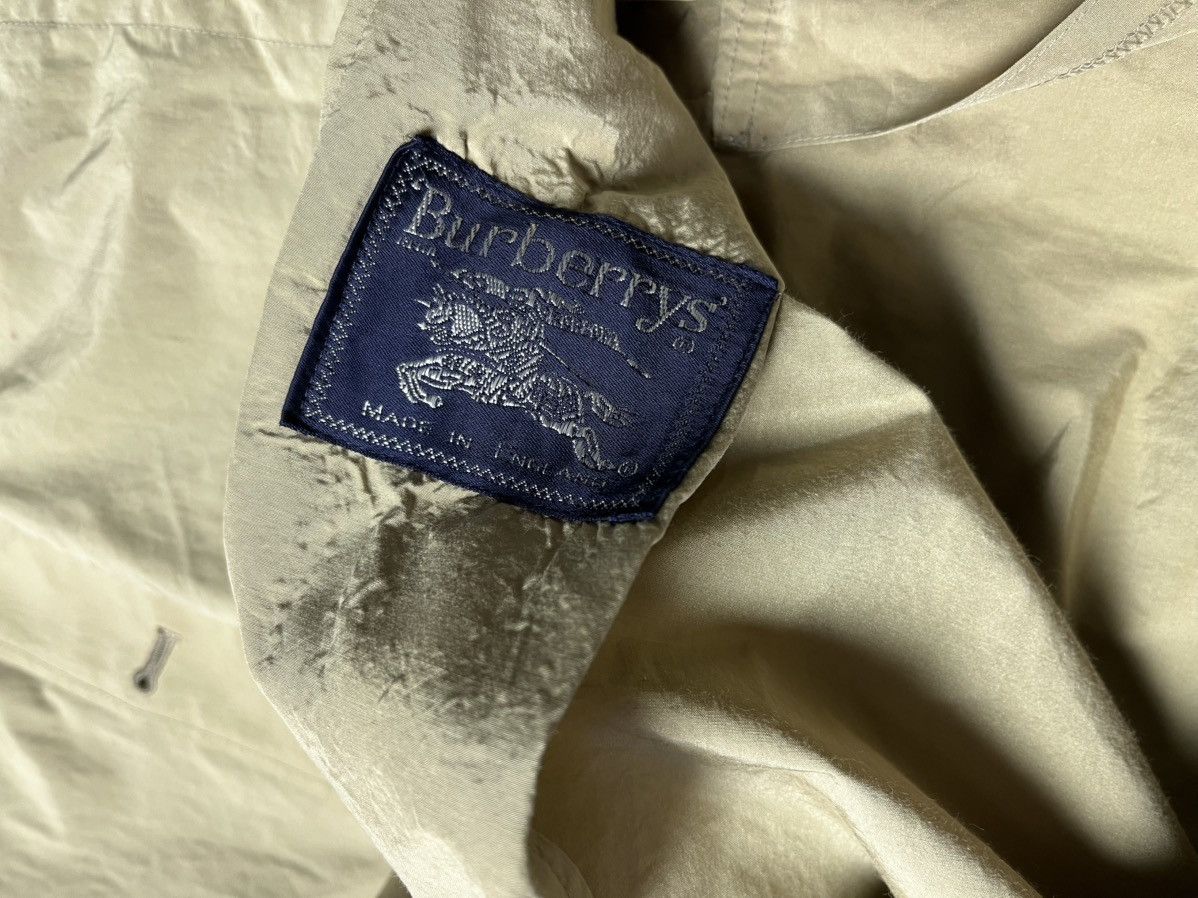 Burberry Vintage Burberrys coat cotton/nylon size Medium Size US M / EU 48-50 / 2 - 7 Thumbnail