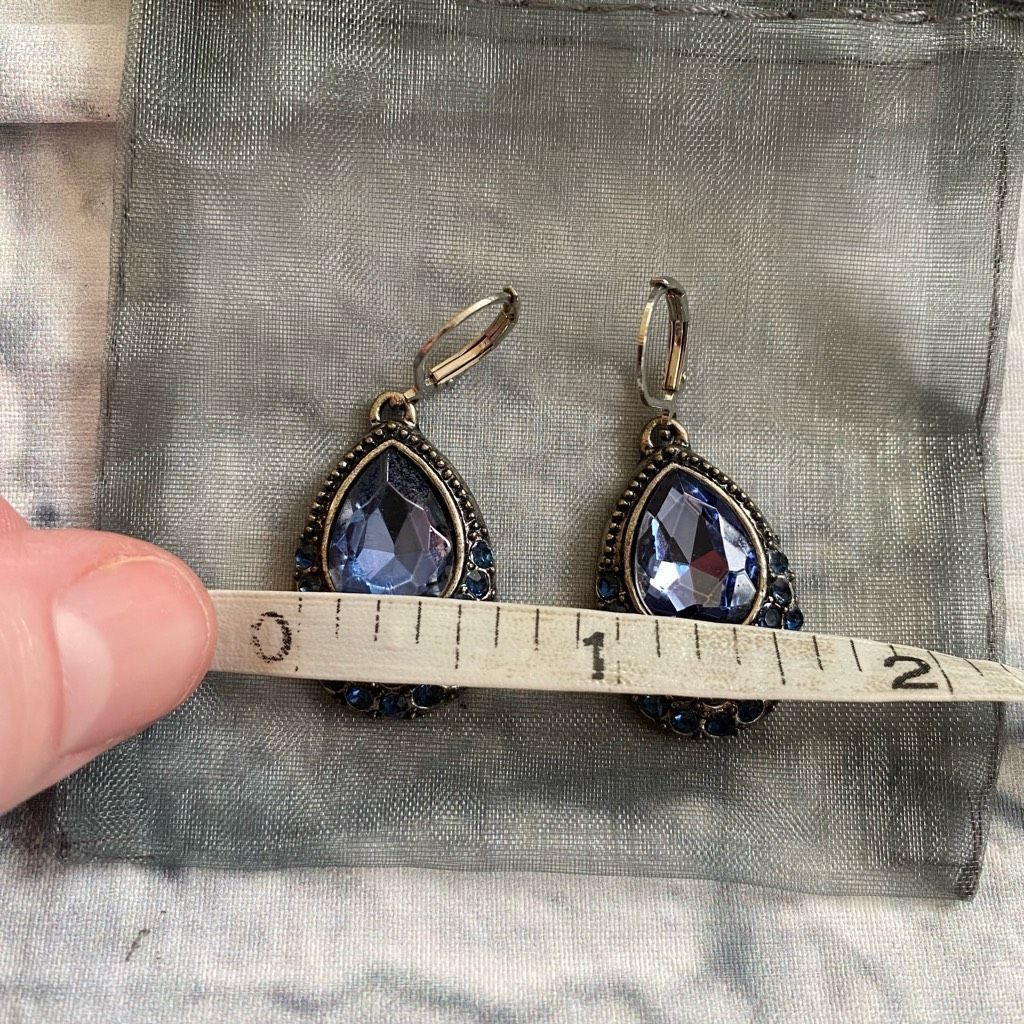 Other Tear drop earrings w/blue rhinestones and lever back closure Size ONE SIZE - 6 Thumbnail