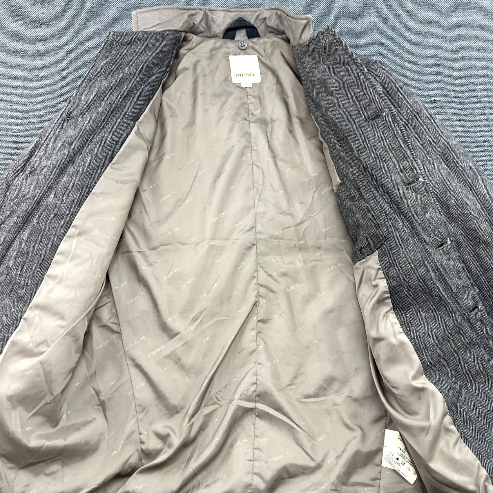 Diesel VINTAGE Diesel Herringbone Wool Jacket Mens Large Gray Buttons Leather Pocket Shirt Size US L / EU 52-54 / 3 - 7 Thumbnail
