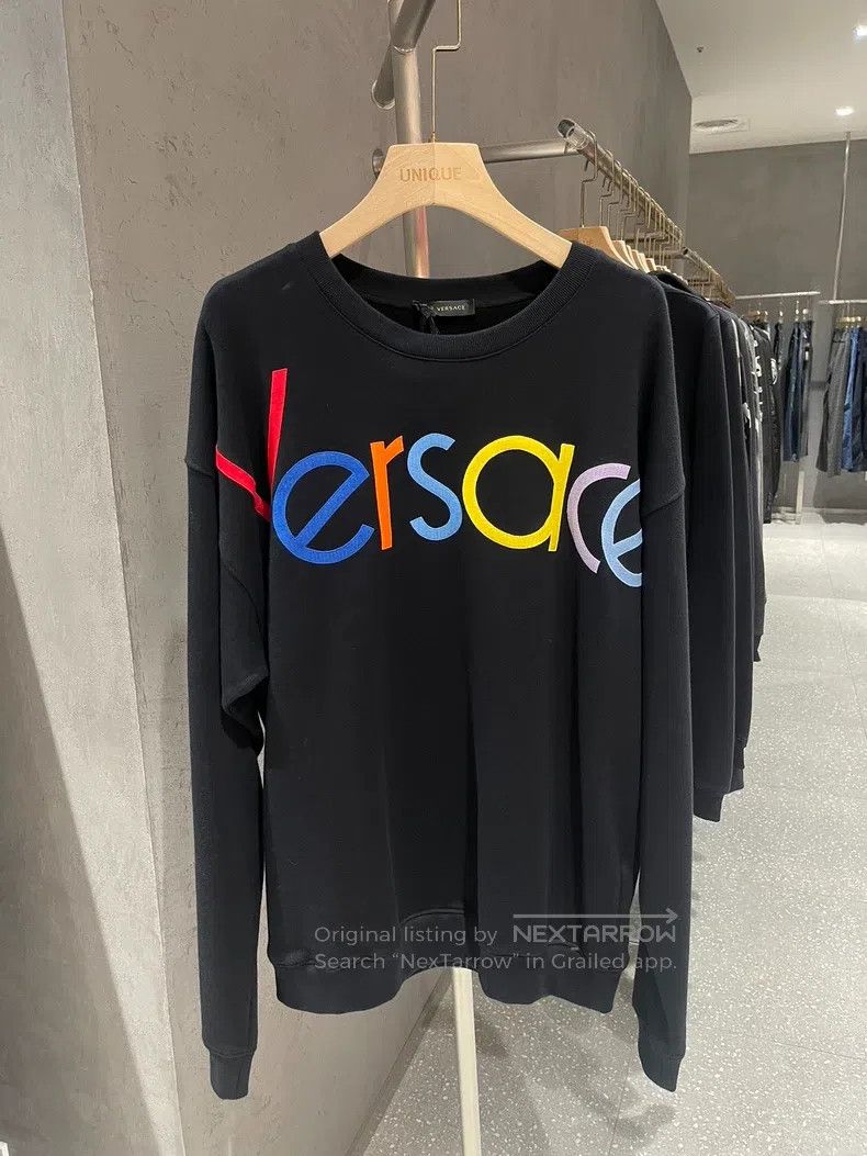 Versace Versace Heavy industry embroidered fleece sweatshirt Size US L / EU 52-54 / 3 - 1 Thumbnail