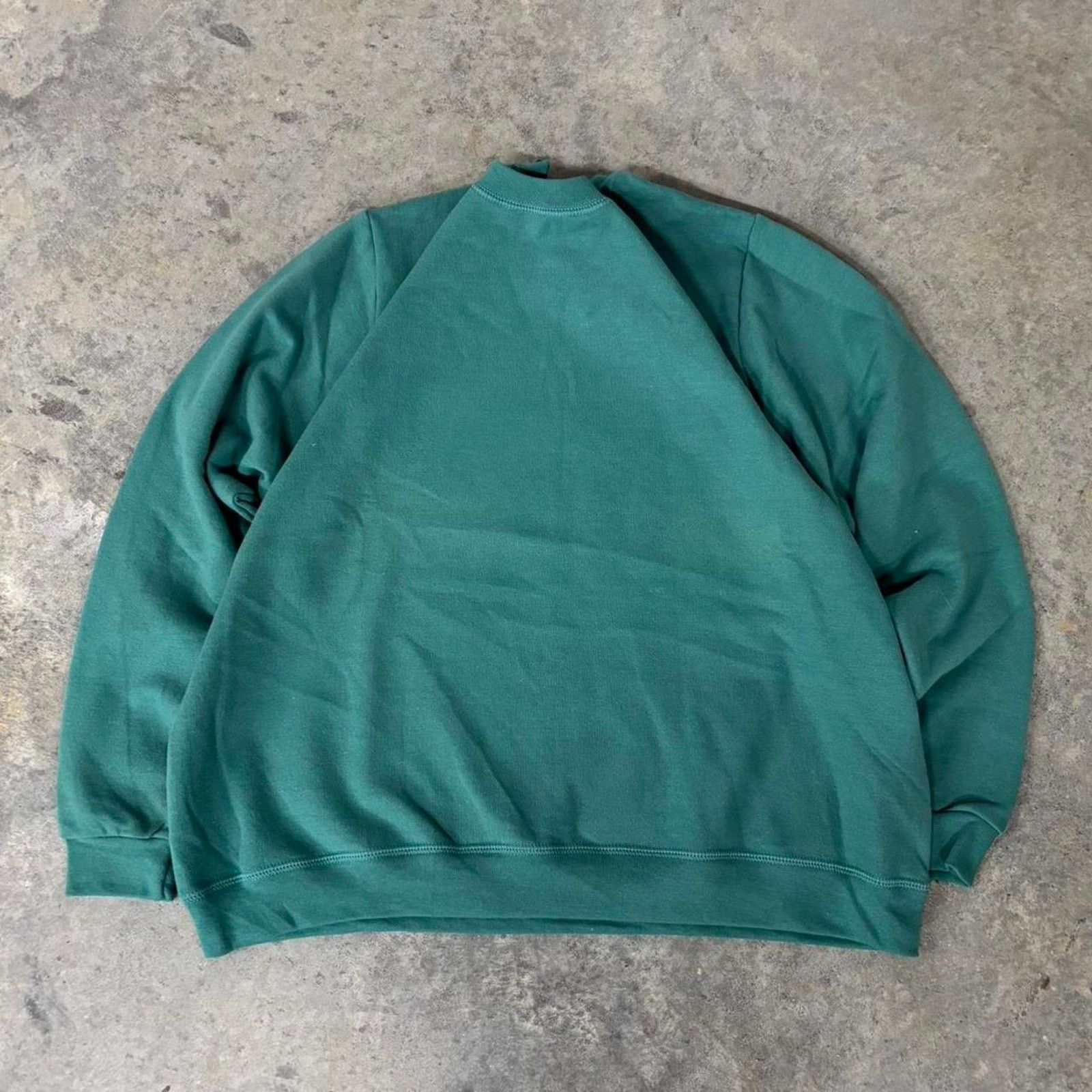Hanes 90s Boxy Crewneck Size US L / EU 52-54 / 3 - 1 Thumbnail