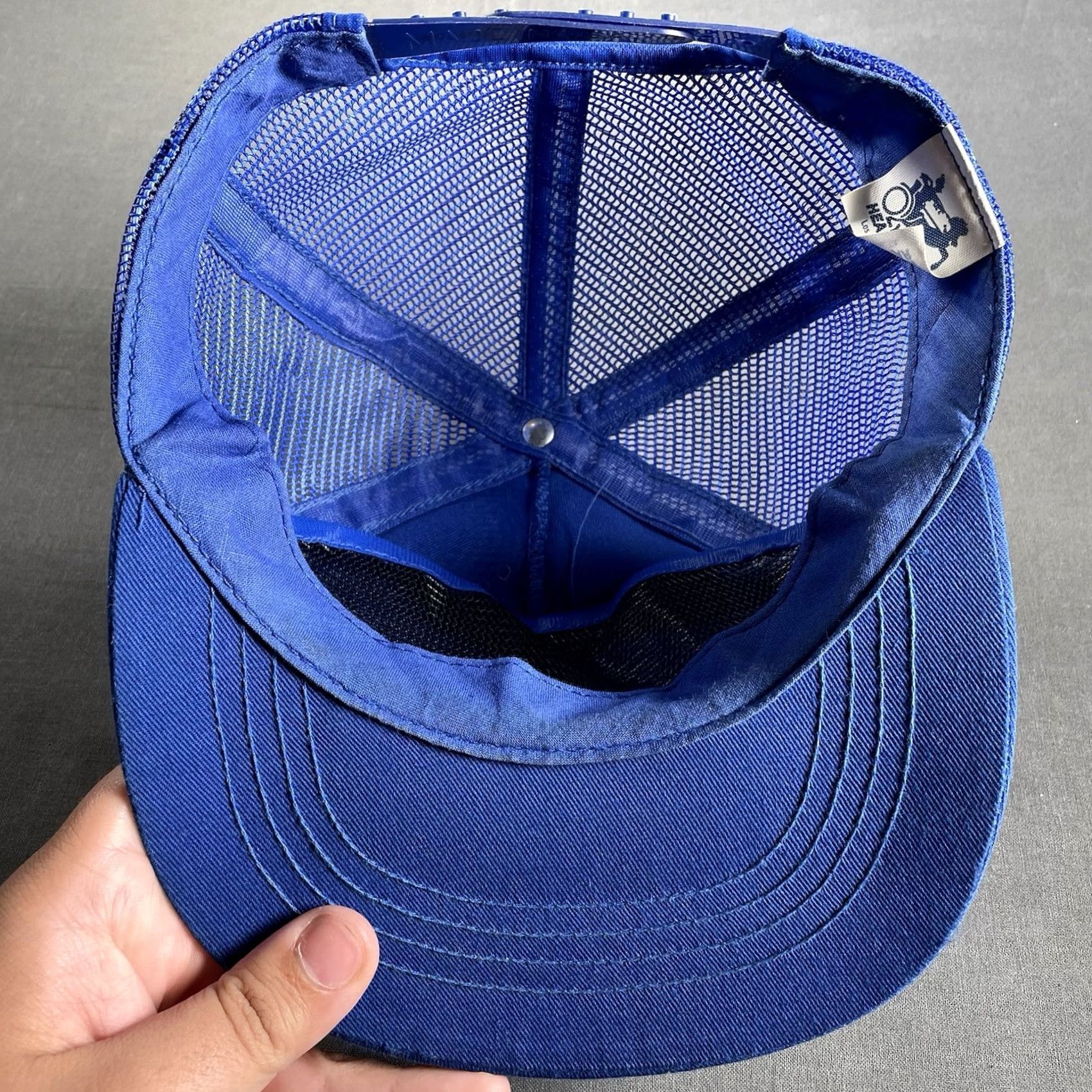 Apple VINTAGE Apple Hat Trucker Mens One Size Black 80s 90s Think Different Rainbow Logo RARE Size ONE SIZE - 7 Thumbnail