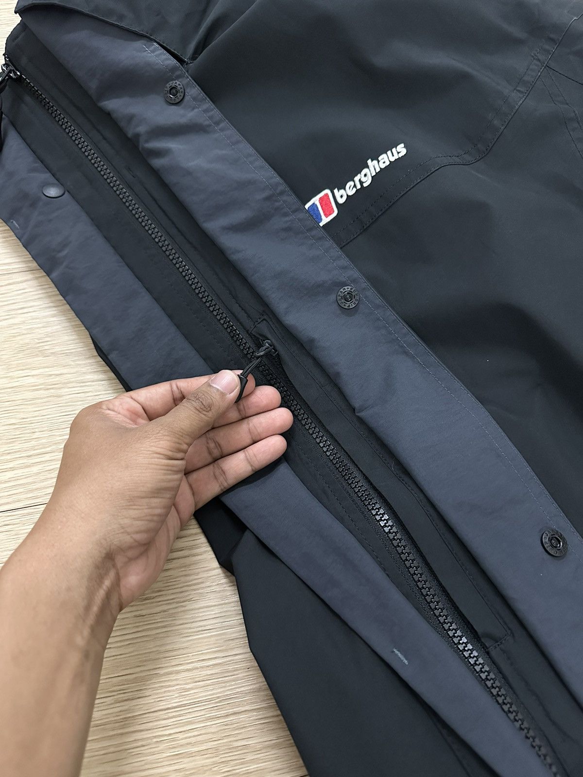 Berghaus × Goretex Berghaus Cornice III InterActive GORE-TEX® Waterproof Jacket Size US S / EU 44-46 / 1 - 11 Thumbnail