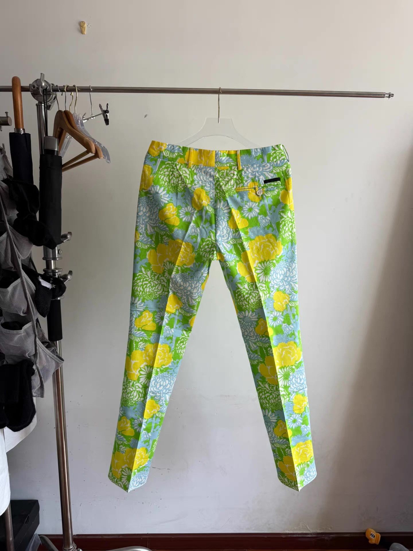 Prada Prada Exclusive Floral Trousers Q17 Size US 34 / EU 50 - 4 Thumbnail