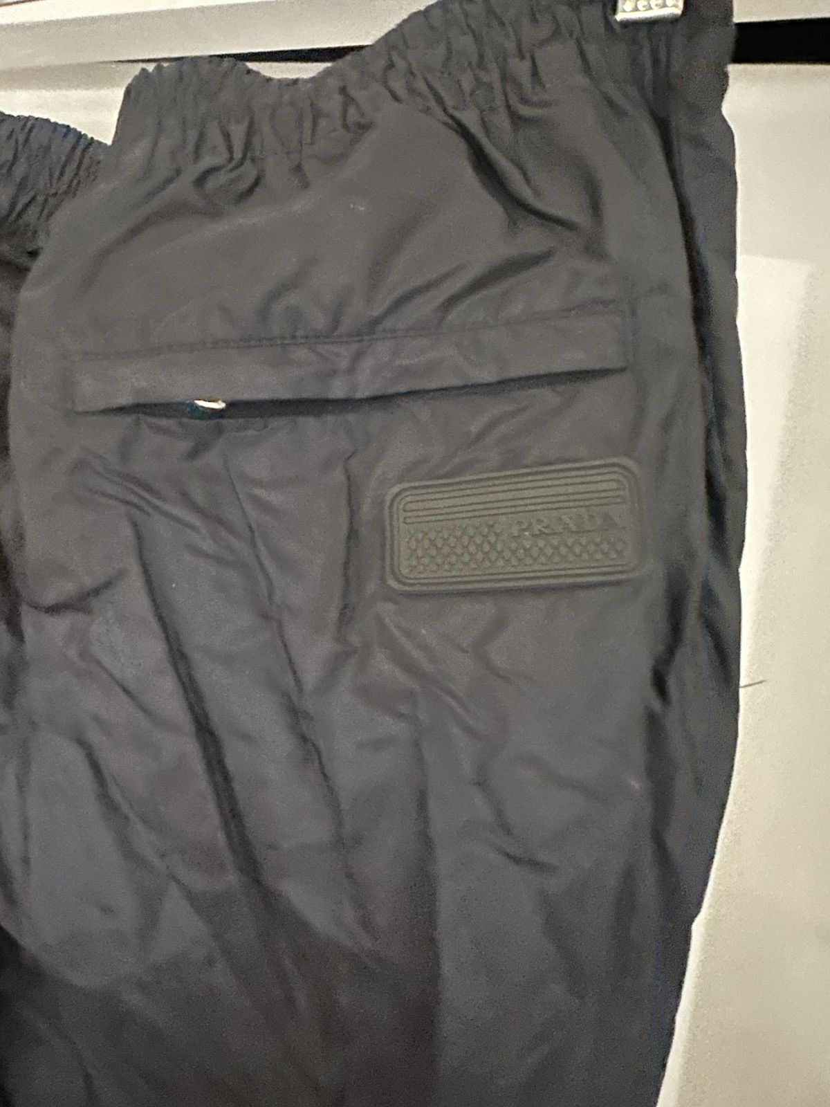 Prada Prada nylon trousers W32 Size US 32 / EU 48 - 3 Thumbnail