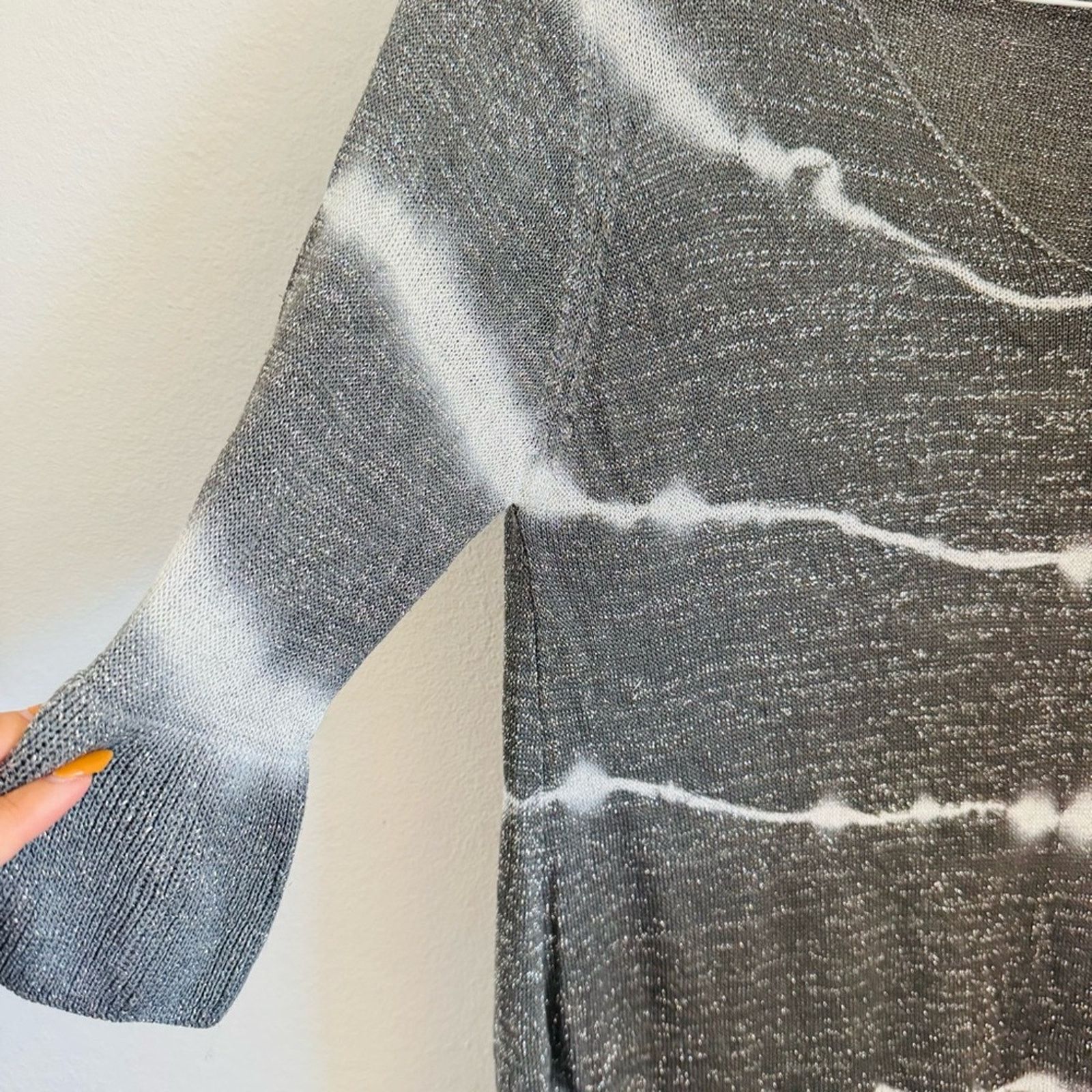 Vintage VINTAGE Metallic Silver Grey Ruffle Sweater White Stripe M Size M / US 6-8 / IT 42-44 - 5 Thumbnail