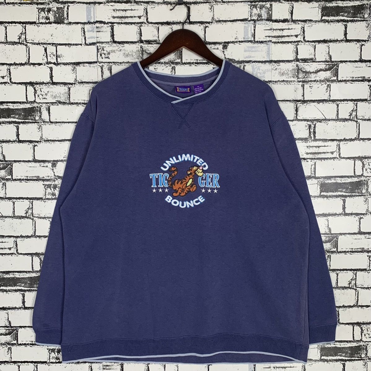 Cartoon Network × Disney × Vintage Vintage Disney Pooh Unlimited Tiger Embroidered Sweatshirt Size XL / US 12-14 / IT 48-50 - 1 Thumbnail