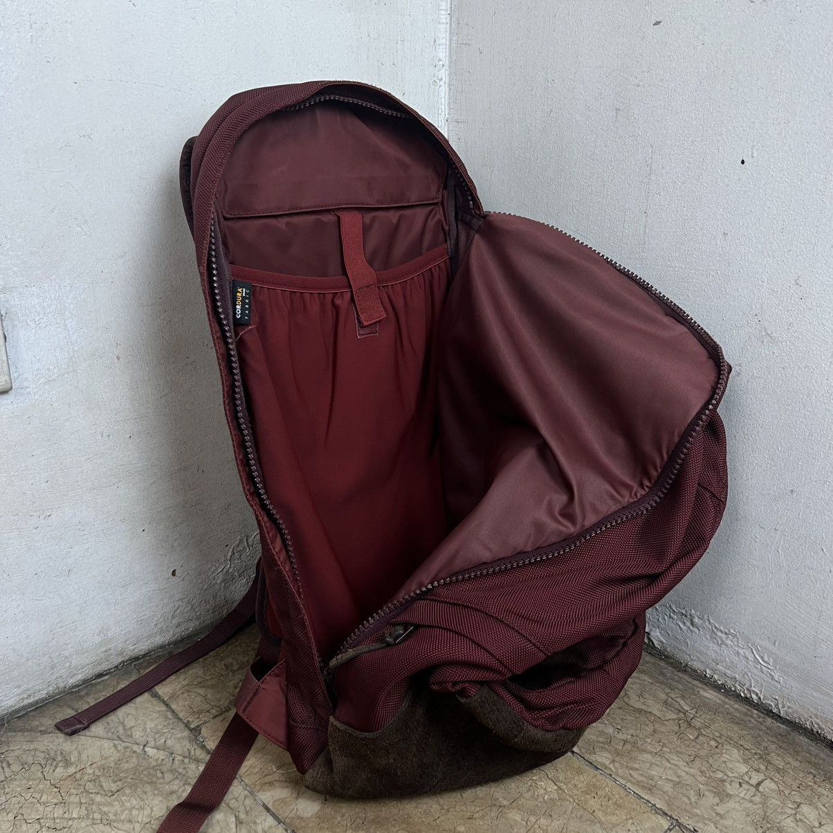 Visvim Visvim Ballistic 22L Backpack – Burgundy Color Size ONE SIZE - 6 Thumbnail