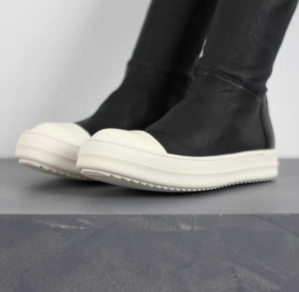 Rick Owens Rick Owens Mainline Lambskin "Goddess" Boots Size US 6 / IT 36 - 2 Thumbnail