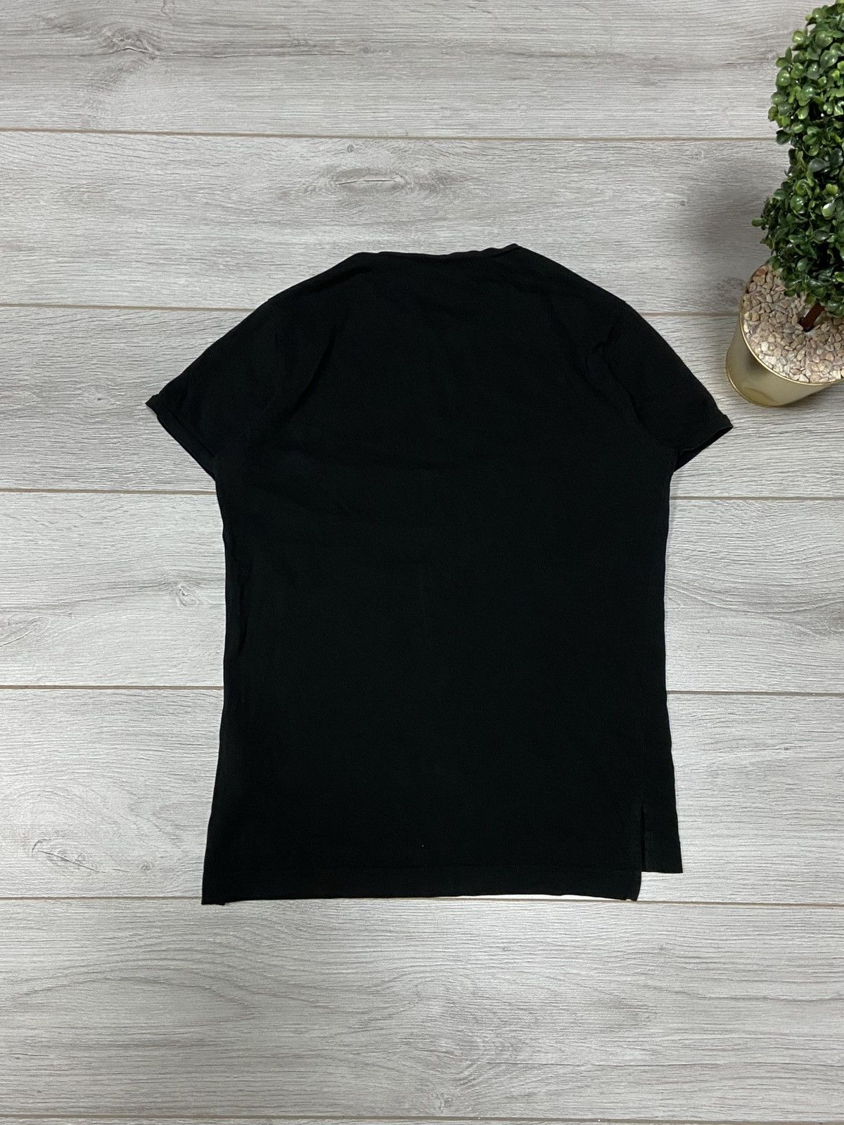 Vivienne Westwood Vivienne Westwood vintage orb t-shirt Size US S / EU 44-46 / 1 - 7 Thumbnail