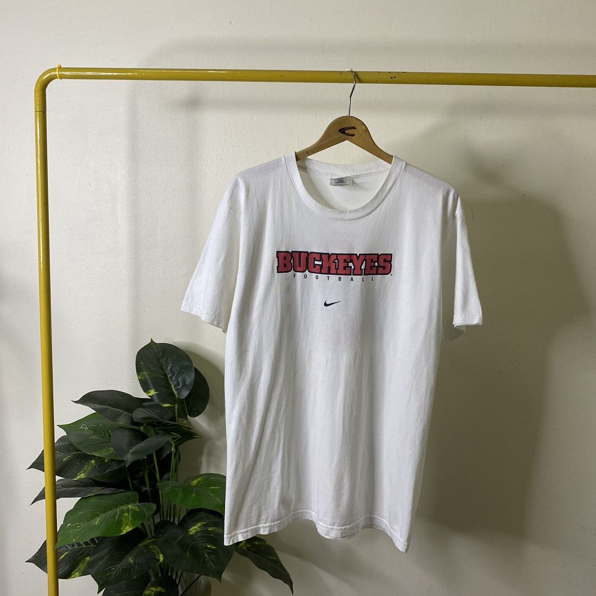 Nike 1990s Nike Center Swoosh Ohio State Buckeyes NFL NCAA Tee Size US L / EU 52-54 / 3 - 1 Thumbnail