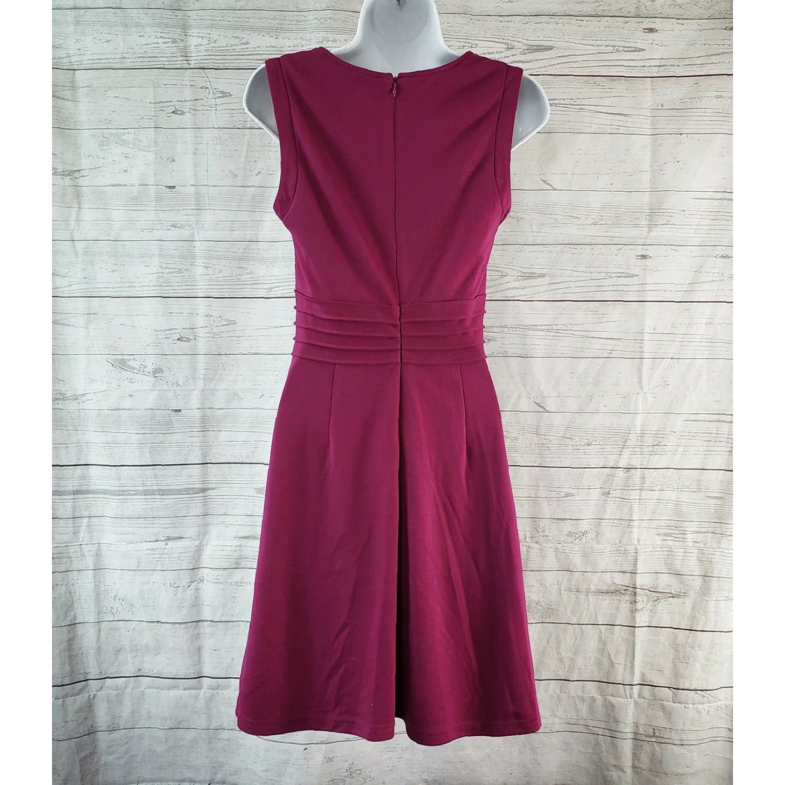 Dita VINTAGE 41 Hawthorn Womens Dita Sleeveless Dress Sz Small Pink Knit Ponte Short Sleeveless Round Neck ZI PONTE? Size S / US 4 / IT 40 - 4 Thumbnail
