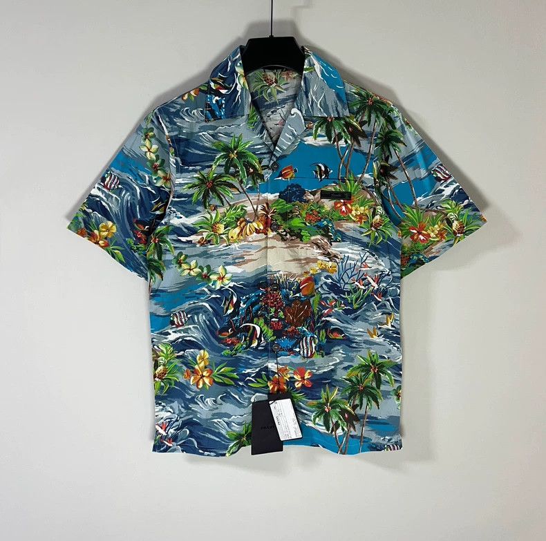 Prada Prada Short-sleeved T-shirt 2501-Nextarrow Size US XS / EU 42 / 0 - 1 Thumbnail