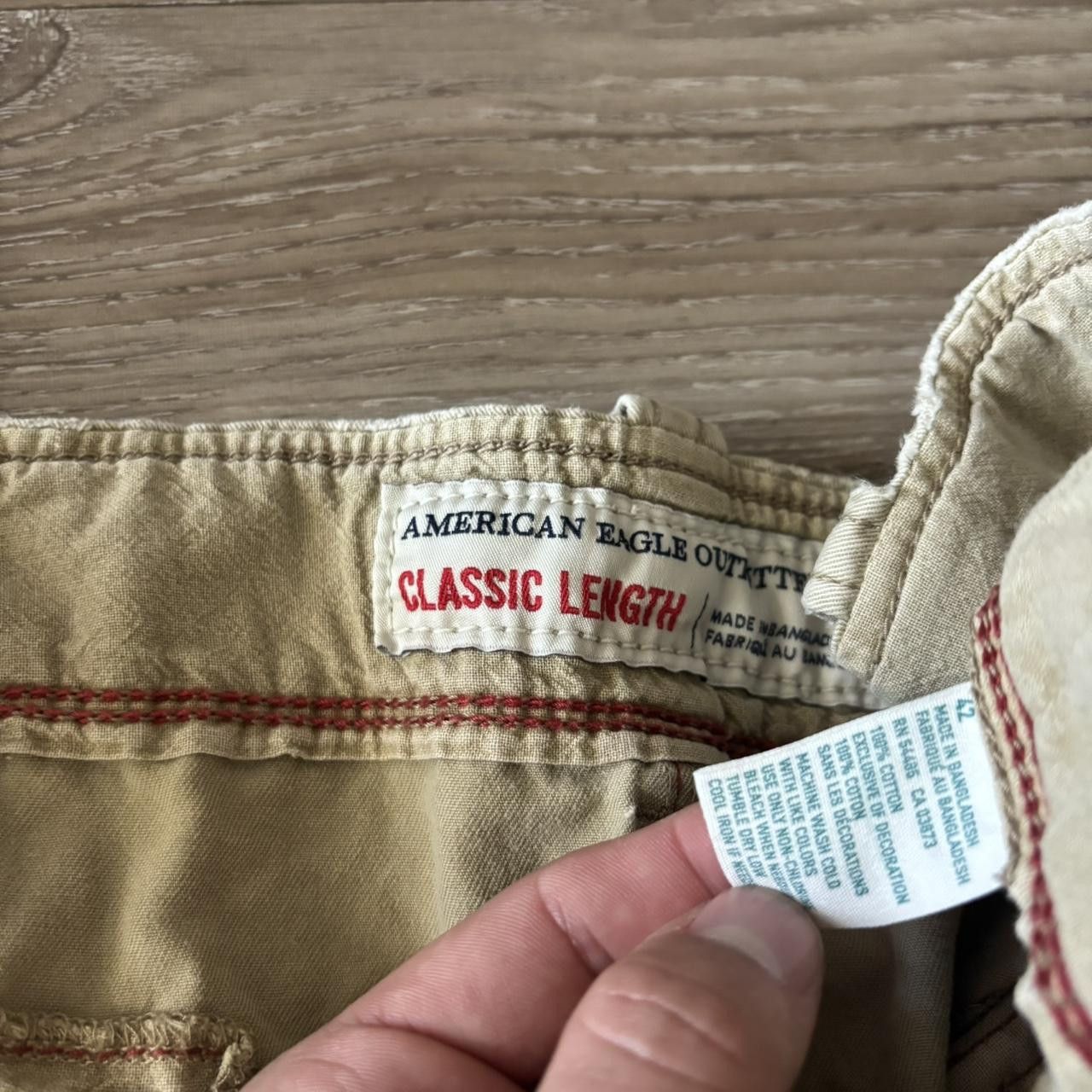 Vintage Crazy Vintage Y2K/2000s Baggy Khaki Streetwear Skater Style Cargo Shorts! Size 42 Size US 42 / EU 58 - 8 Thumbnail