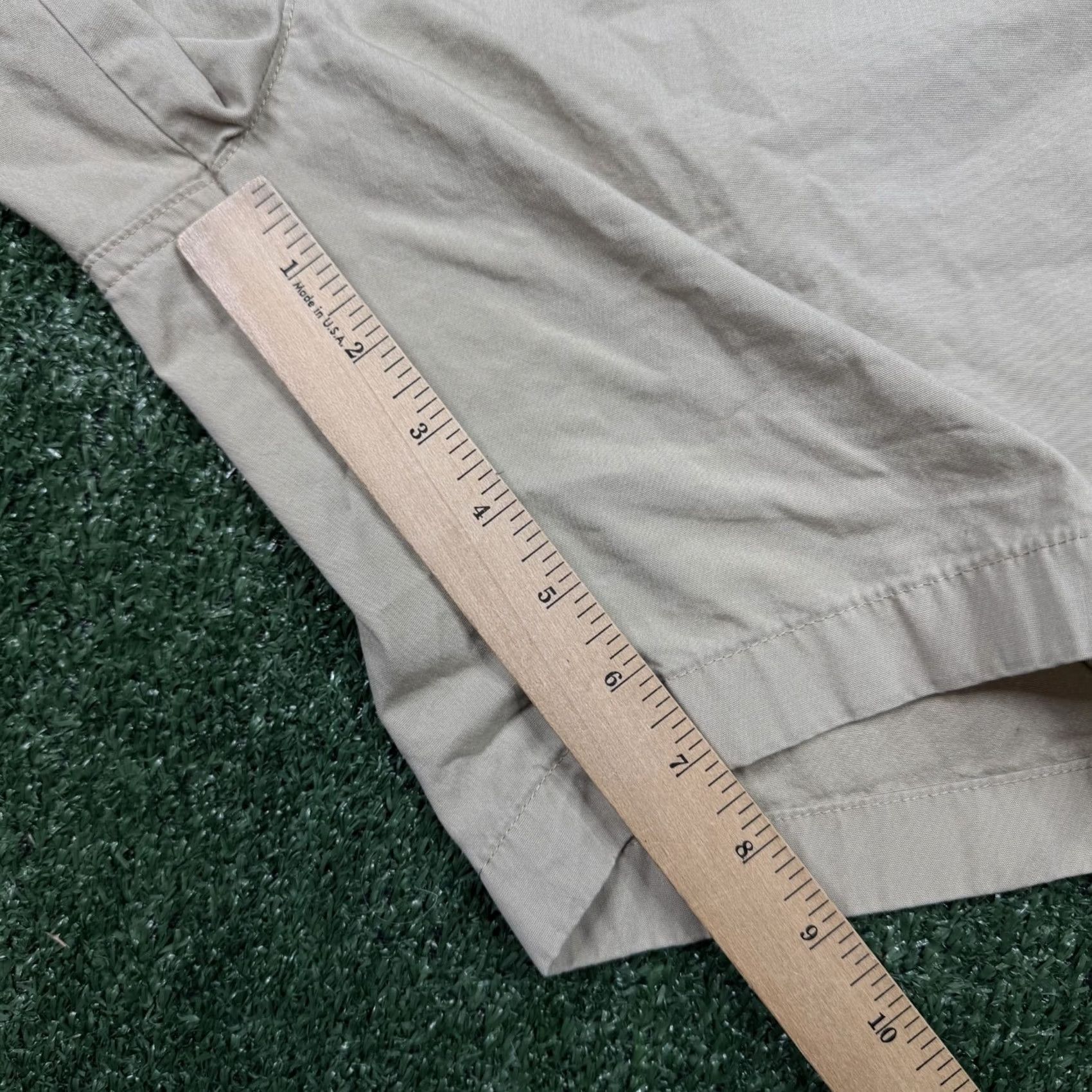 Patagonia Patagonia Shorts Chino Brown Regular Mens 35 Outdoor Lightweight Pockets Summer Fall Thin/Medium Wash Cotton Slim? Size US 35 - 3 Thumbnail