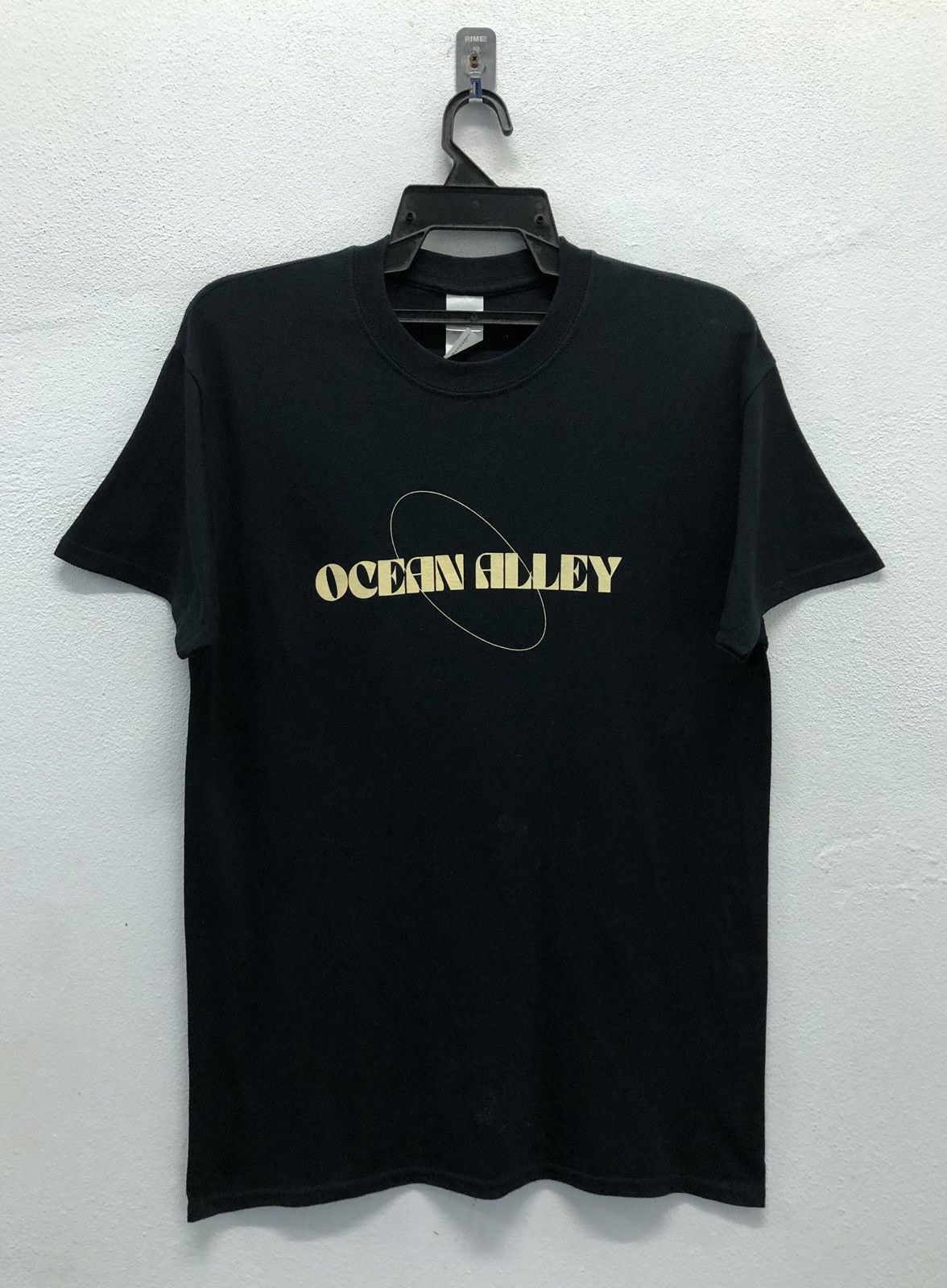 Band Tees Vintage Rock Band Ocean Alley T-Shirt Size US M / EU 48-50 / 2 - 1 Thumbnail